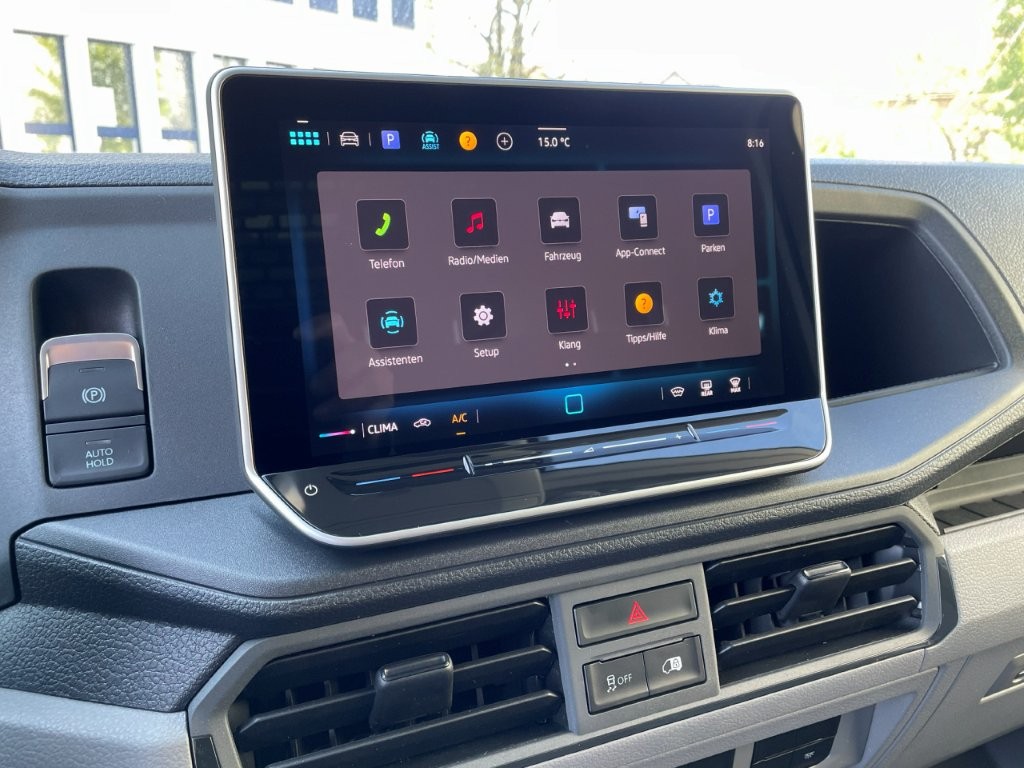 VW Crafter 35 2.0 TDI L3 HD A-image-11