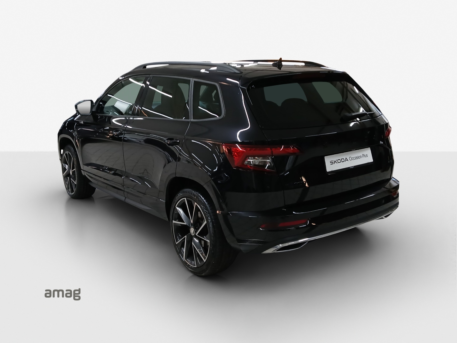 SKODA Karoq 2.0 TSI SportLine 4x4 DSG-image-2