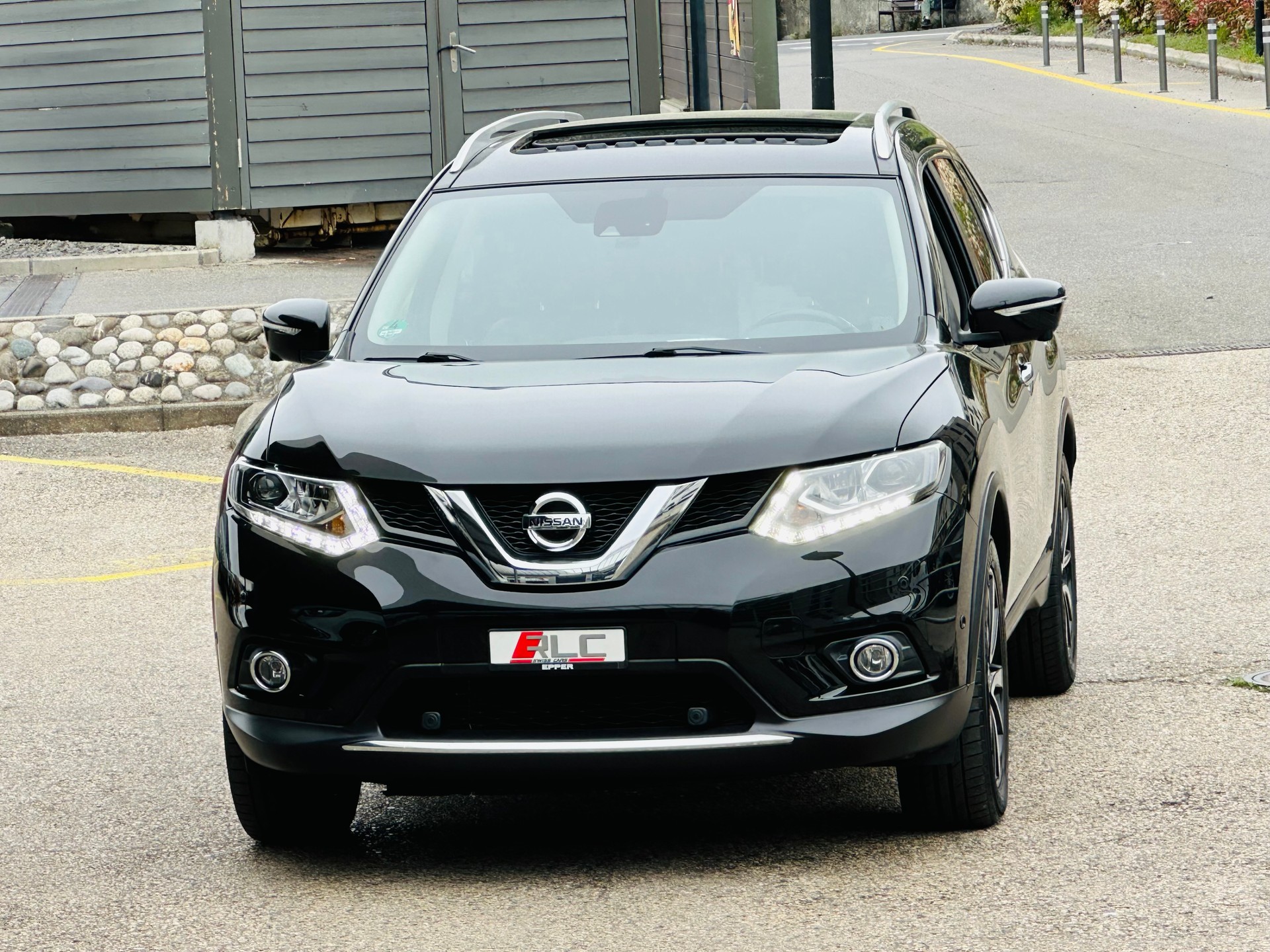 NISSAN X-Trail 2.0 dCi tekna Xtronic CVT ALL-MODE 4x4-image-4