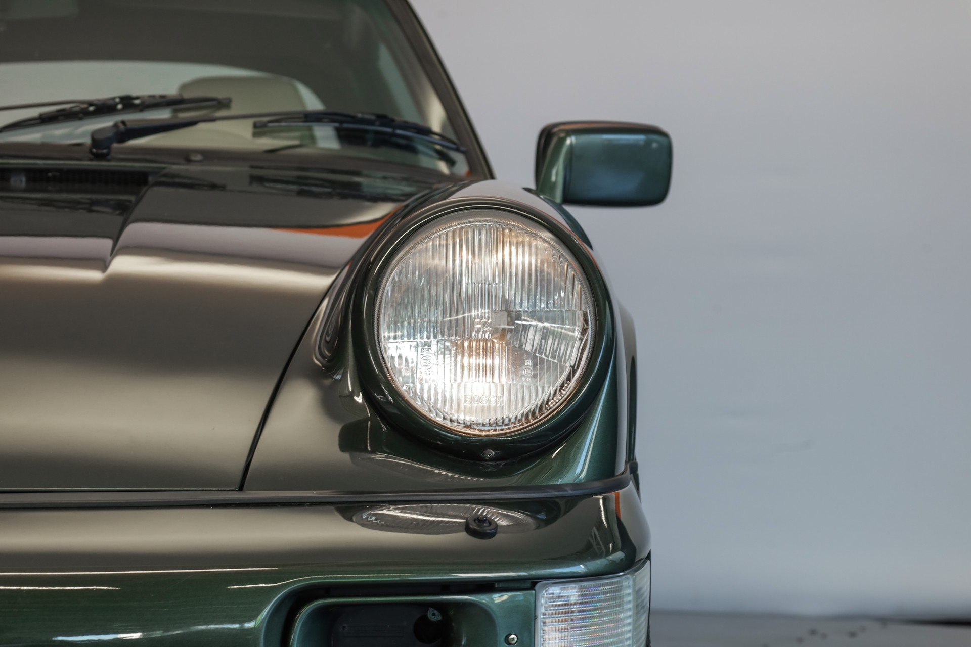 PORSCHE 911 Carrera 4 Cabrio-image-8
