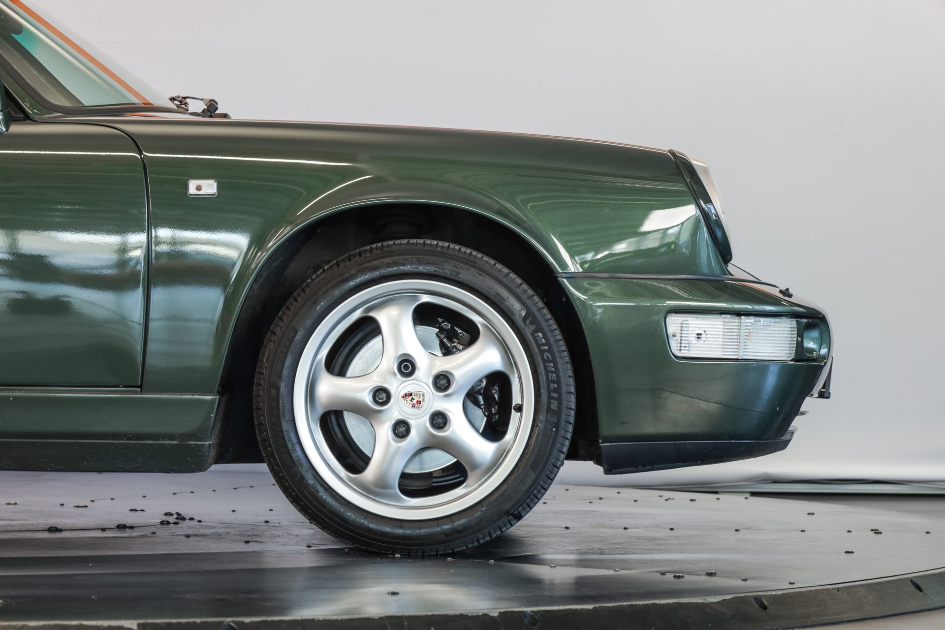 PORSCHE 911 Carrera 4 Cabrio-image-20