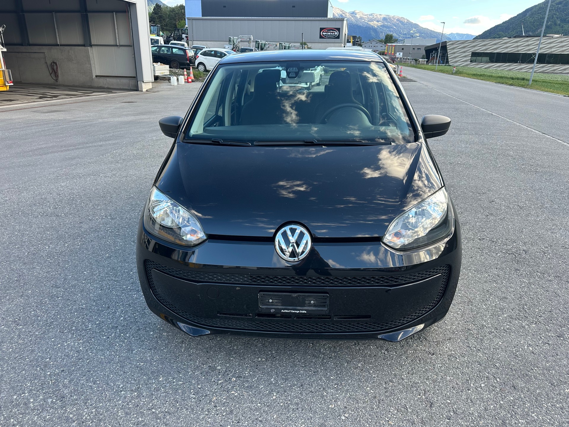 VW Up 1.0 take up
