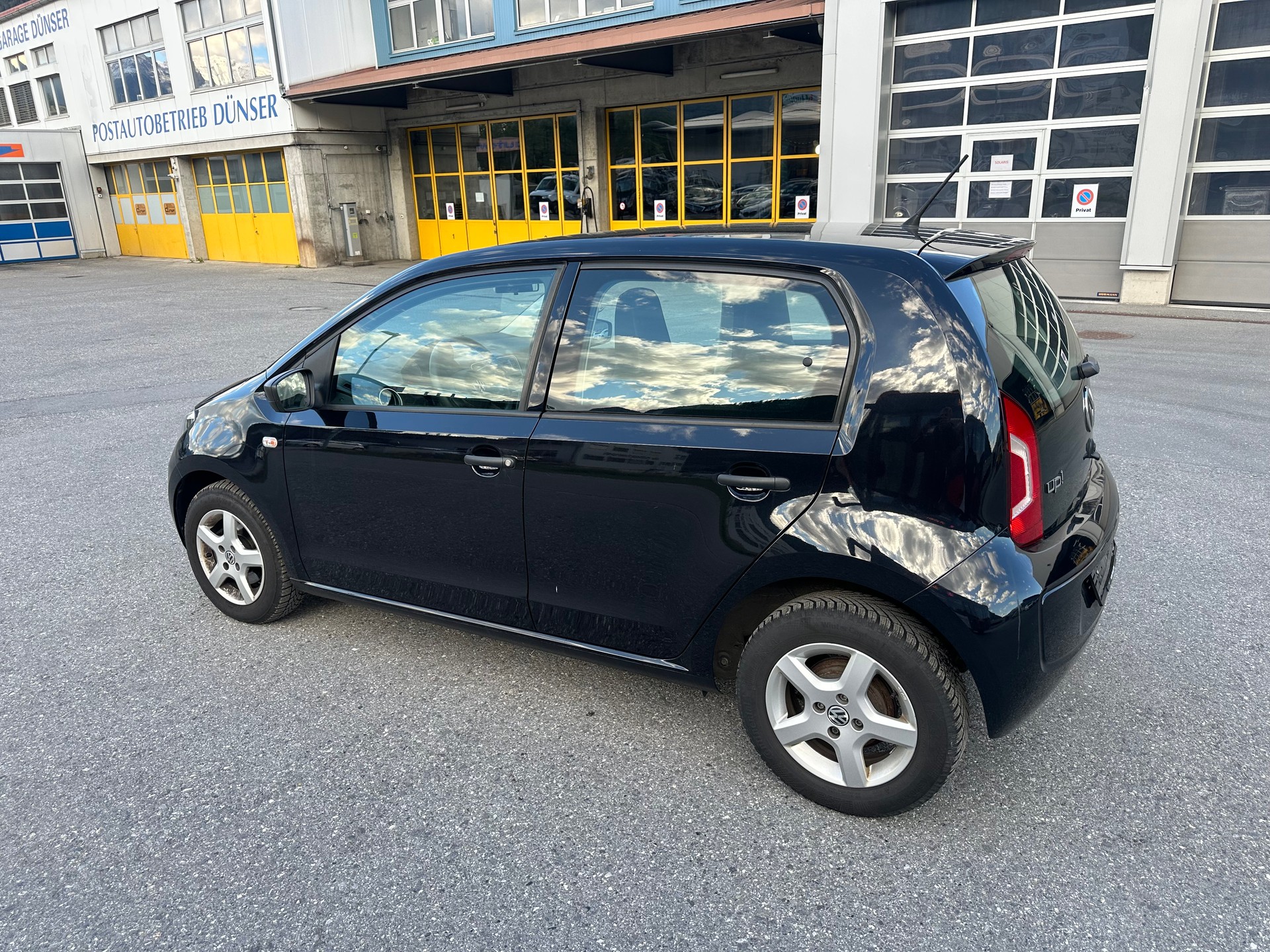 VW Up 1.0 take up-image-5