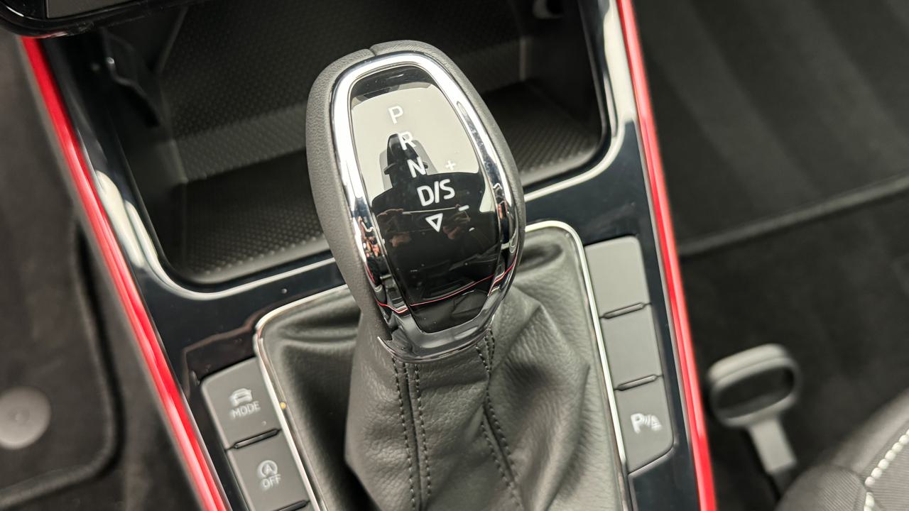 SKODA Fabia 1.0 TSI Monte Carlo DSG-image-10