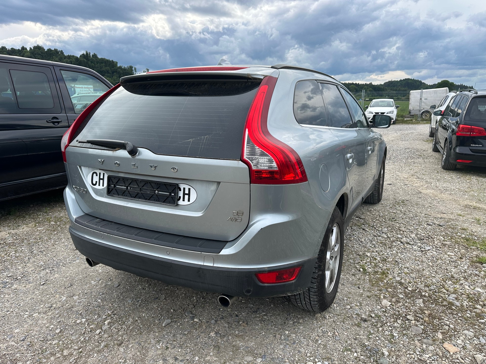 VOLVO XC60 D5 AWD Geartronic-image-3