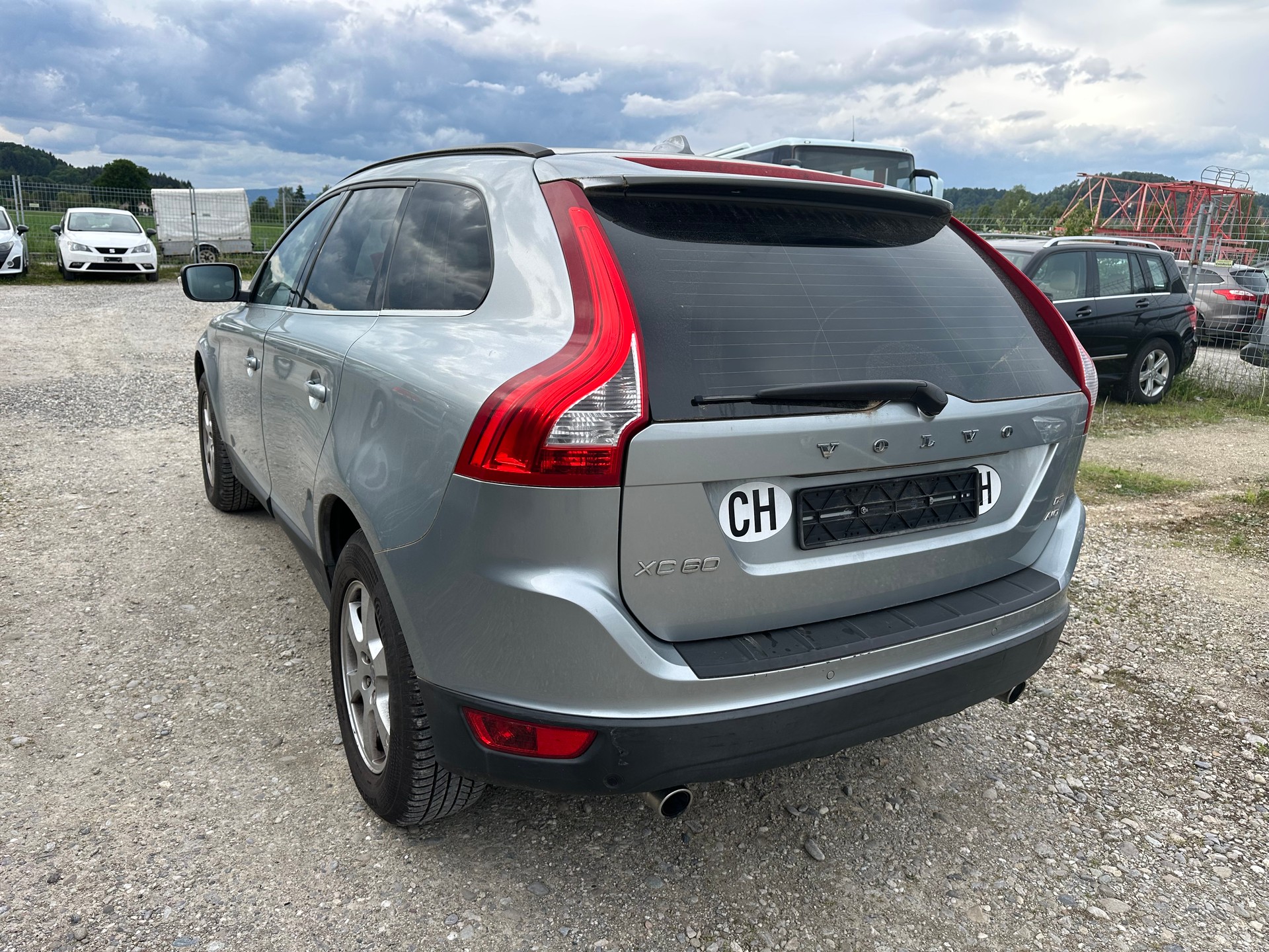 VOLVO XC60 D5 AWD Geartronic-image-5