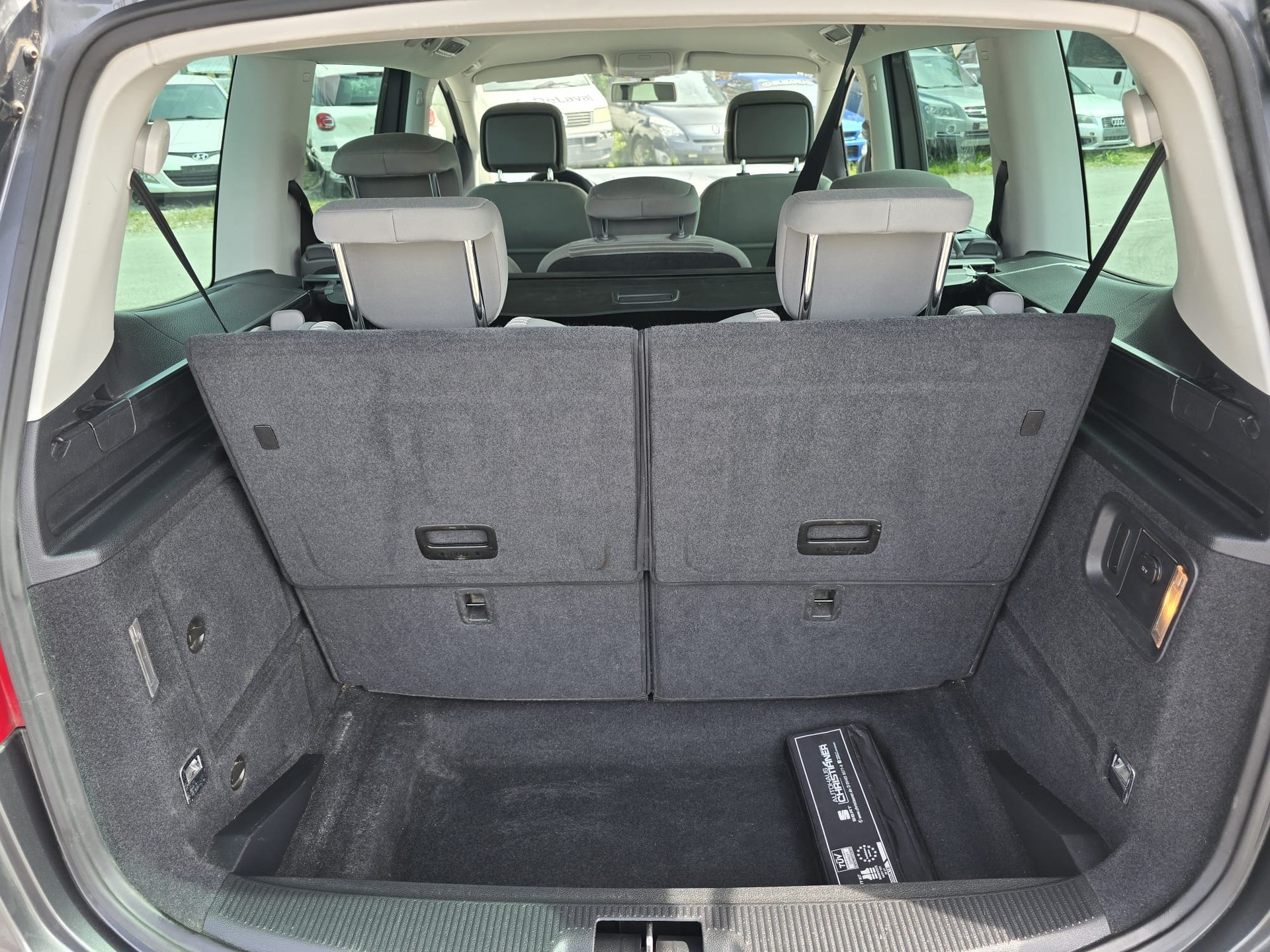 SEAT Alhambra 2.0 TDI Reference Eco DSG-image-14