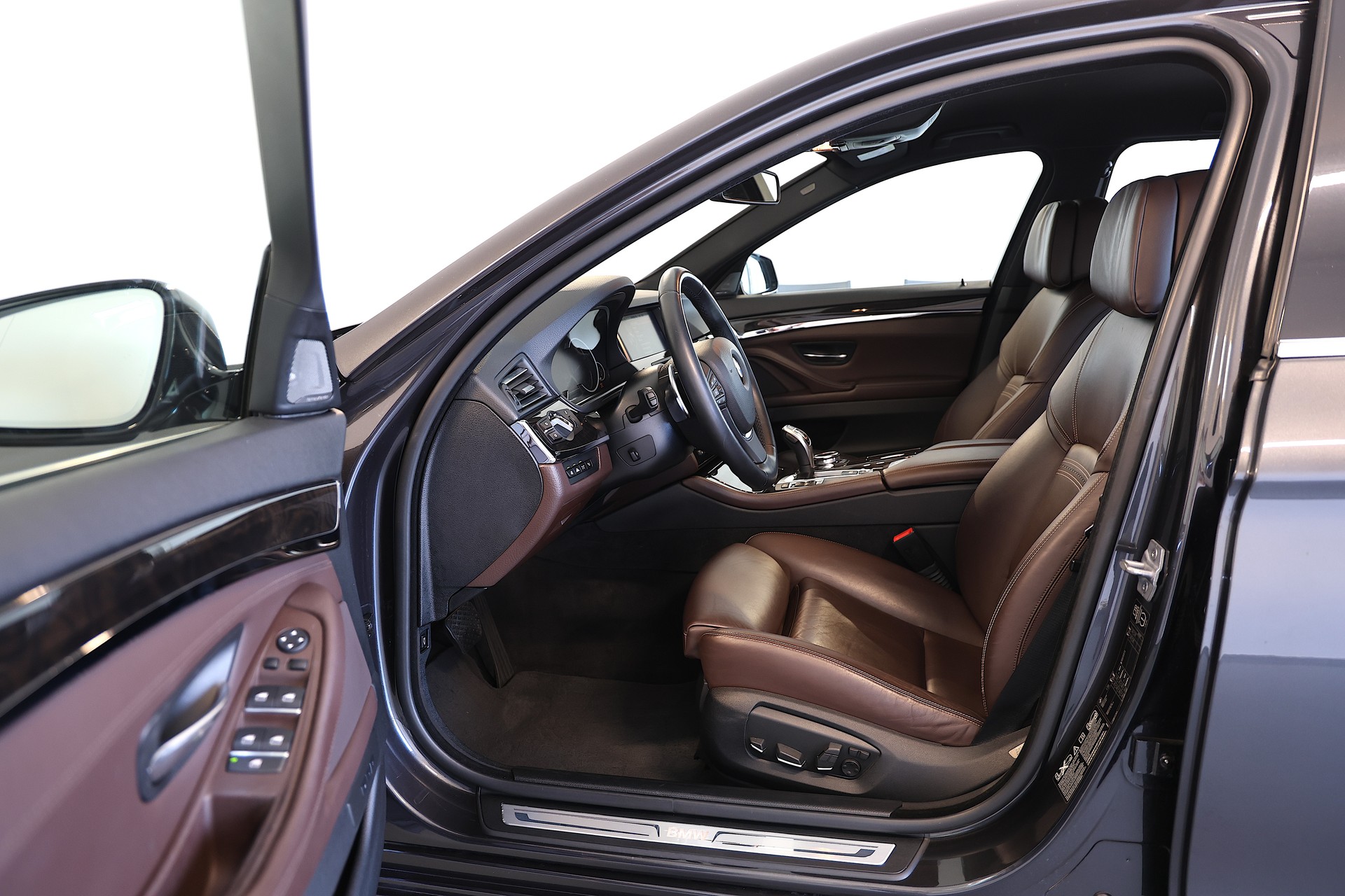 BMW 535i Touring xDrive Steptronic-image-5