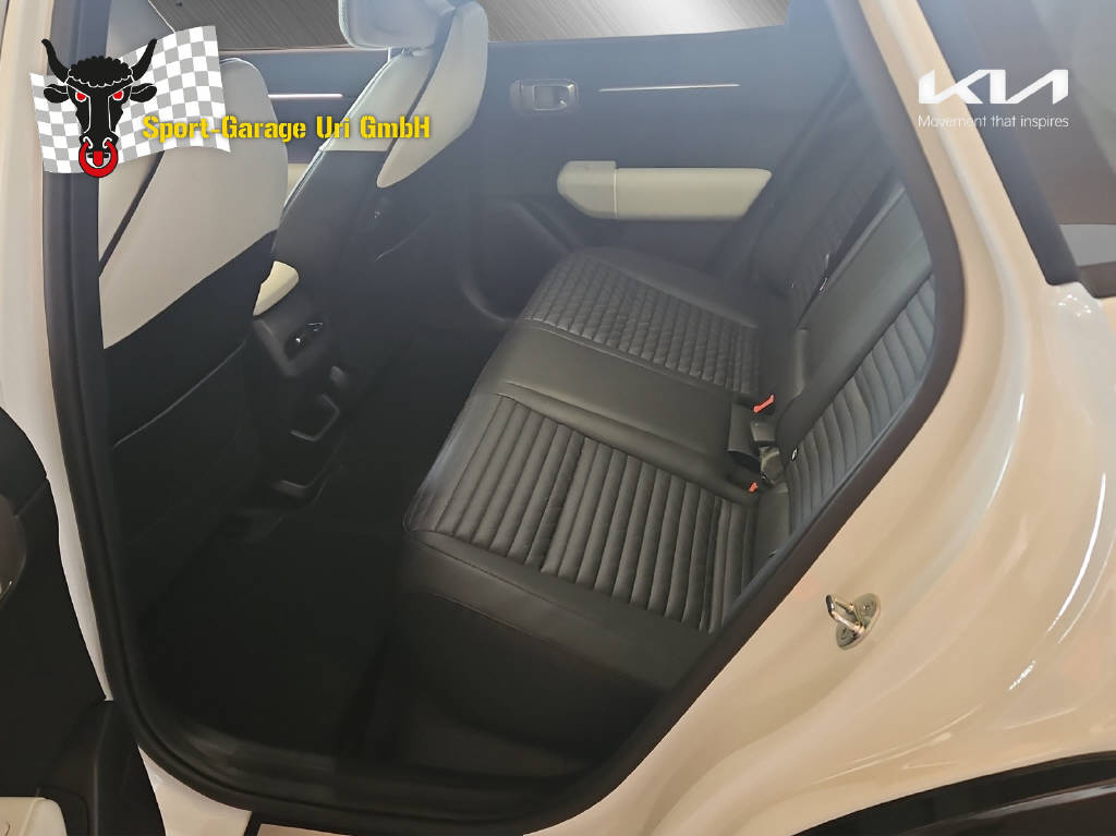 KIA EV4 Fastback 81 kWh GT-Line-image-2