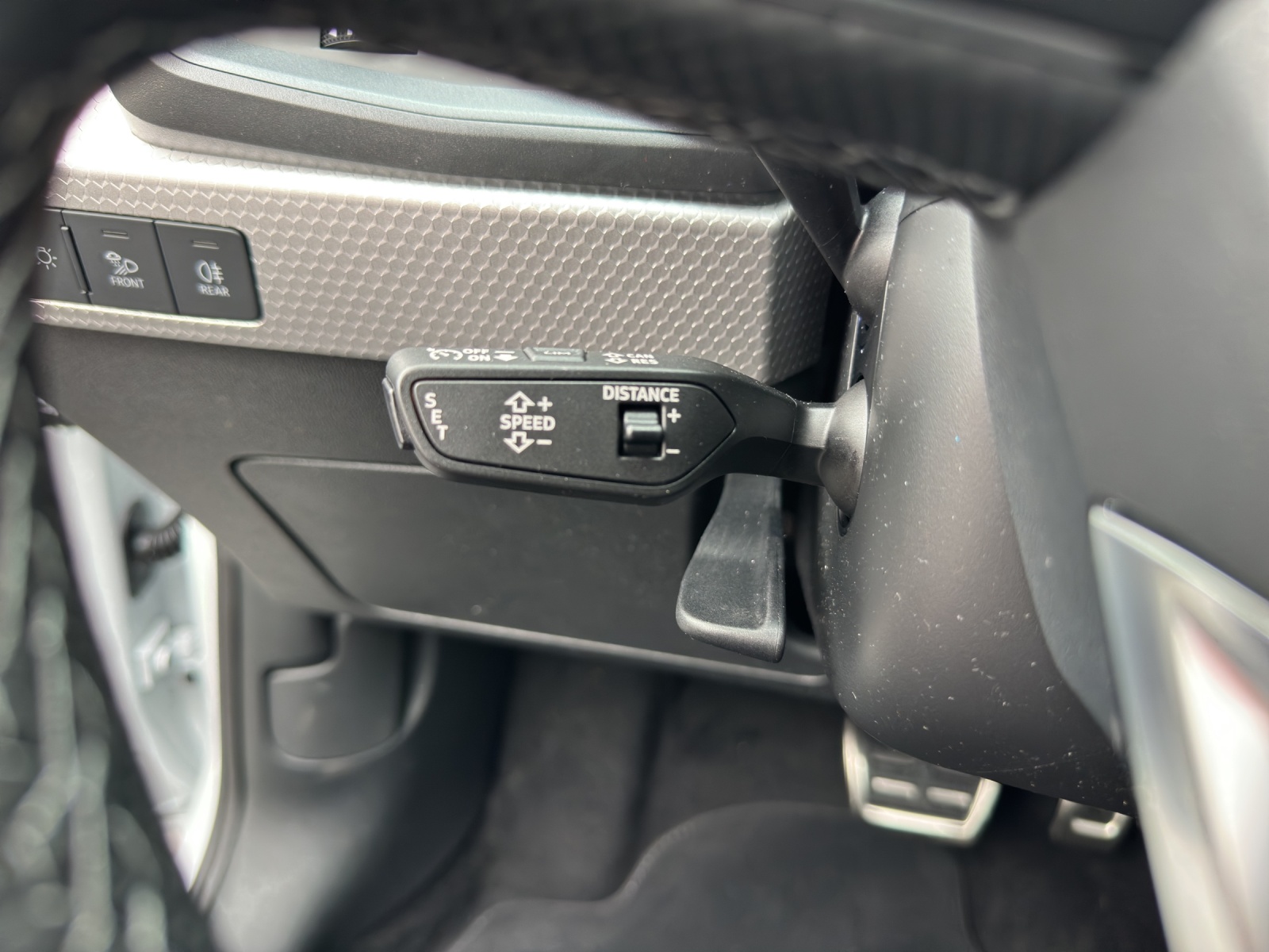 AUDI A1 Sportback 30 TFSI Attraction S-tronic-image-14