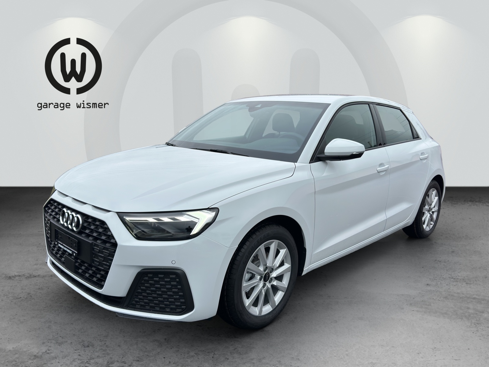 AUDI A1 Sportback 30 TFSI Attraction S-tronic-image-0