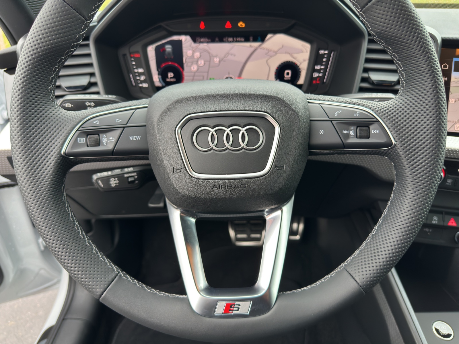 AUDI A1 Sportback 30 TFSI Attraction S-tronic-image-13