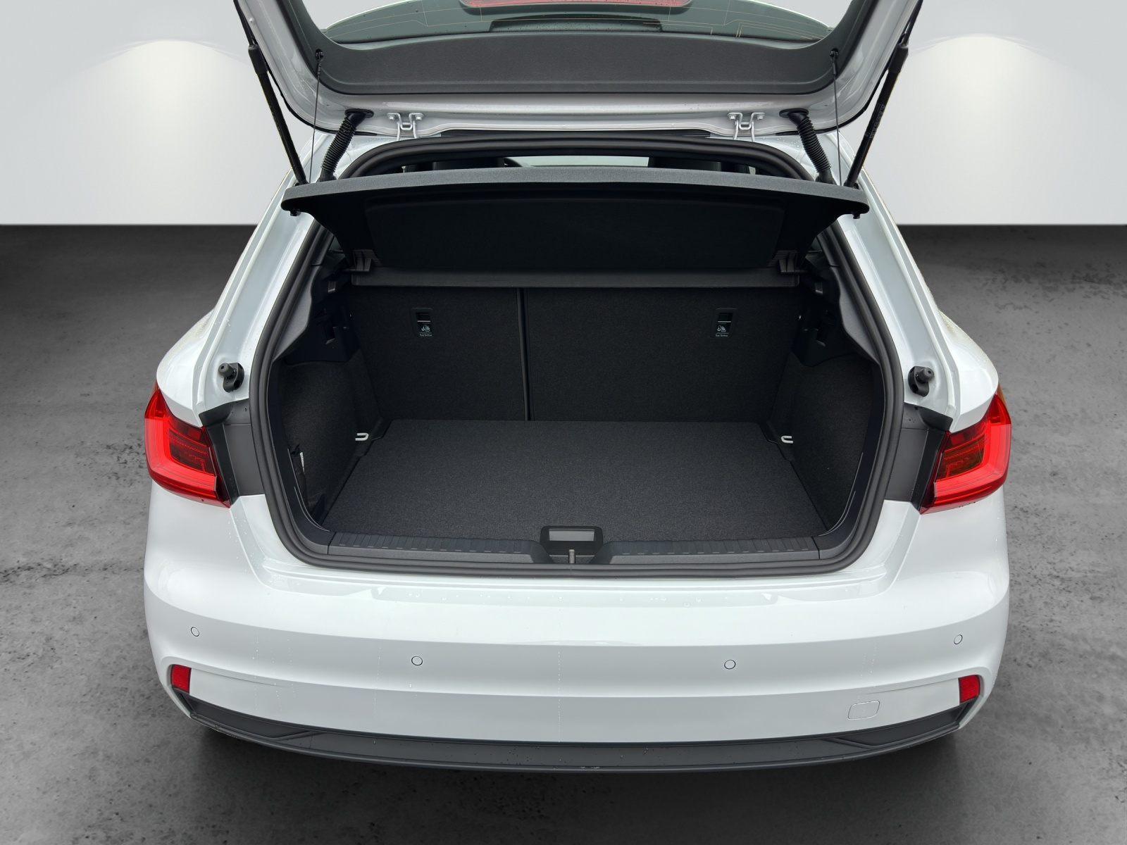 AUDI A1 Sportback 30 TFSI Attraction S-tronic-image-9
