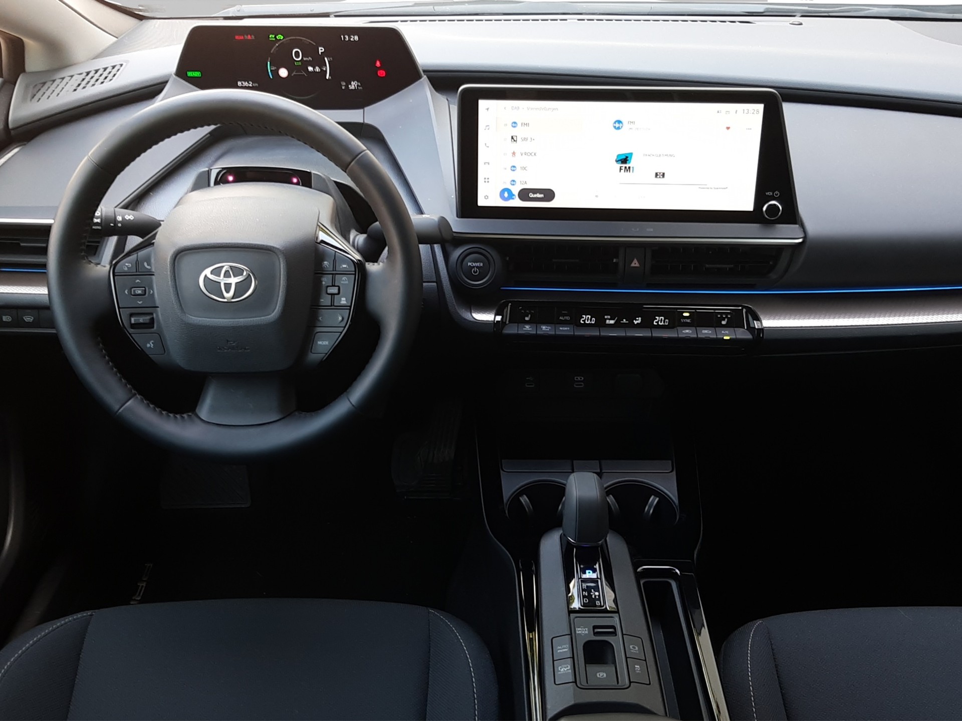 TOYOTA Prius 2.0 Plug-In-Hybrid Trend-image-11