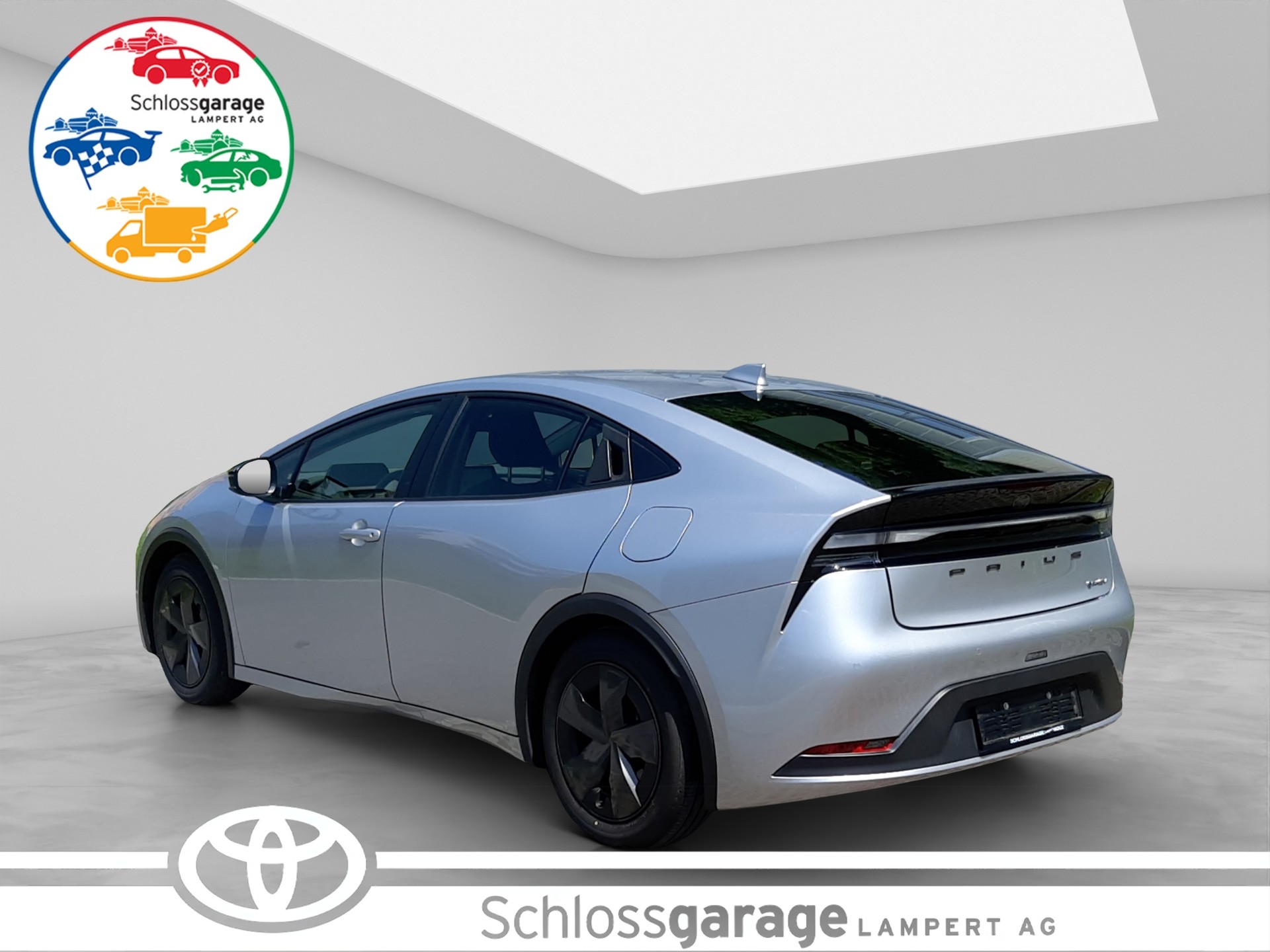 TOYOTA Prius 2.0 Plug-In-Hybrid Trend-image-3