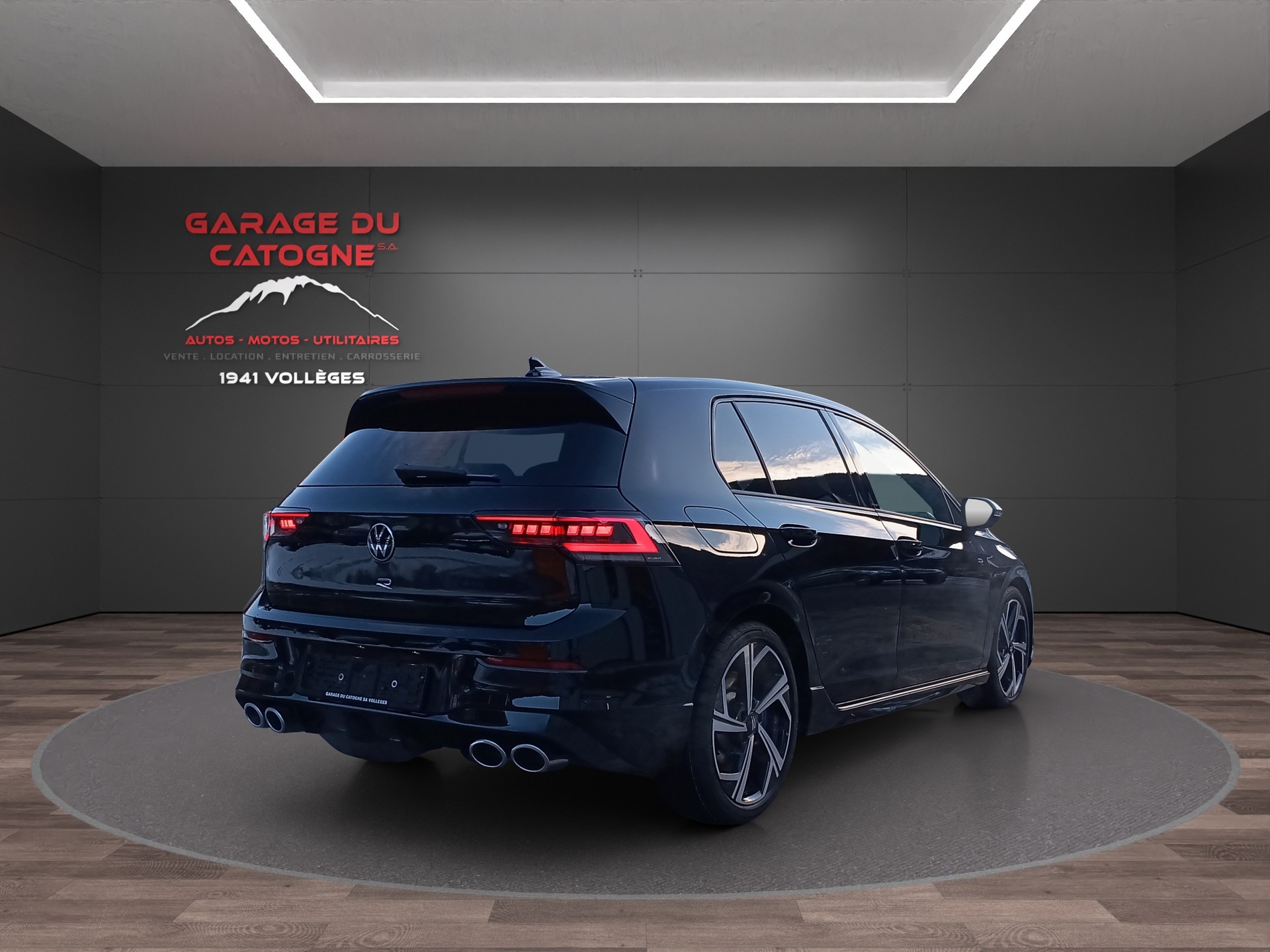 VW Golf 2.0 TSI R DSG 4 Motion-image-6