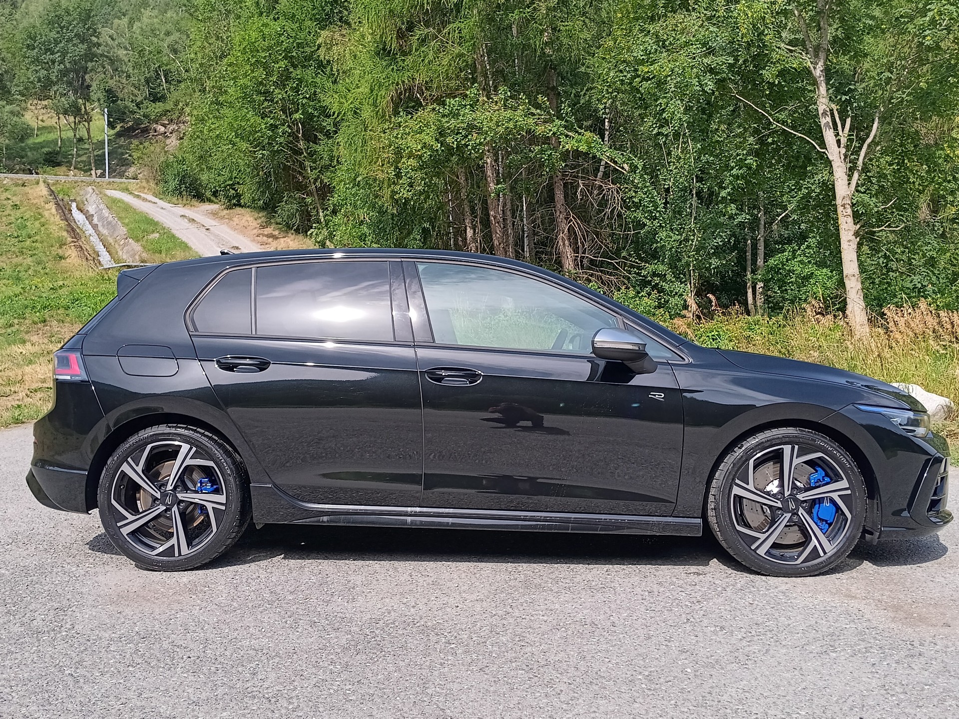 VW Golf 2.0 TSI R DSG 4 Motion-image-7