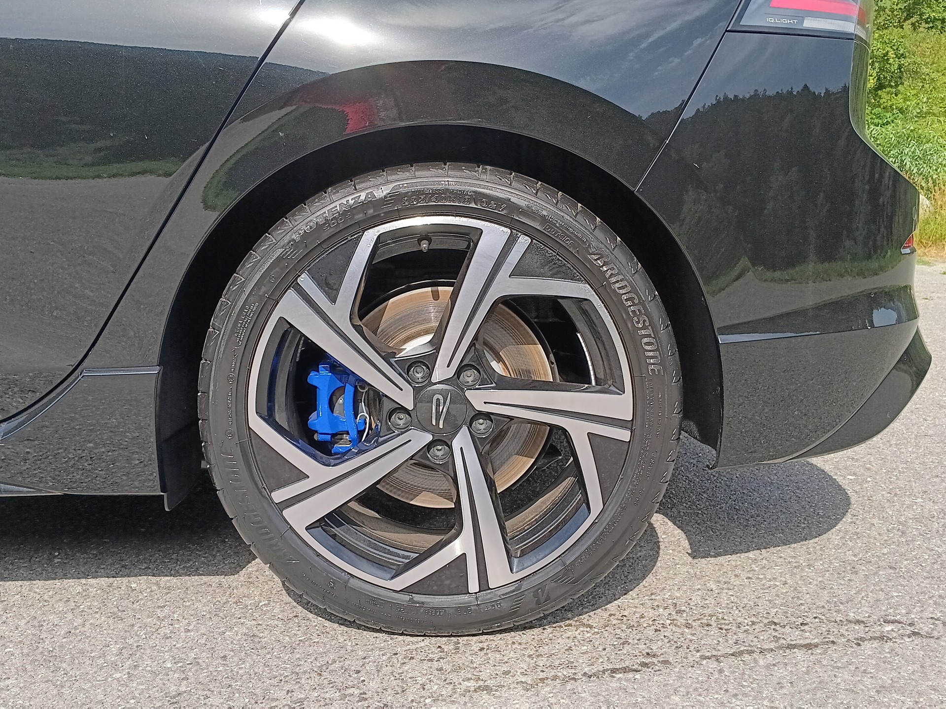 VW Golf 2.0 TSI R DSG 4 Motion-image-14