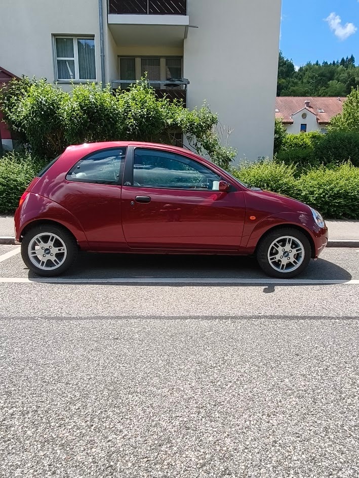 FORD 1.3i Pearl-image-2
