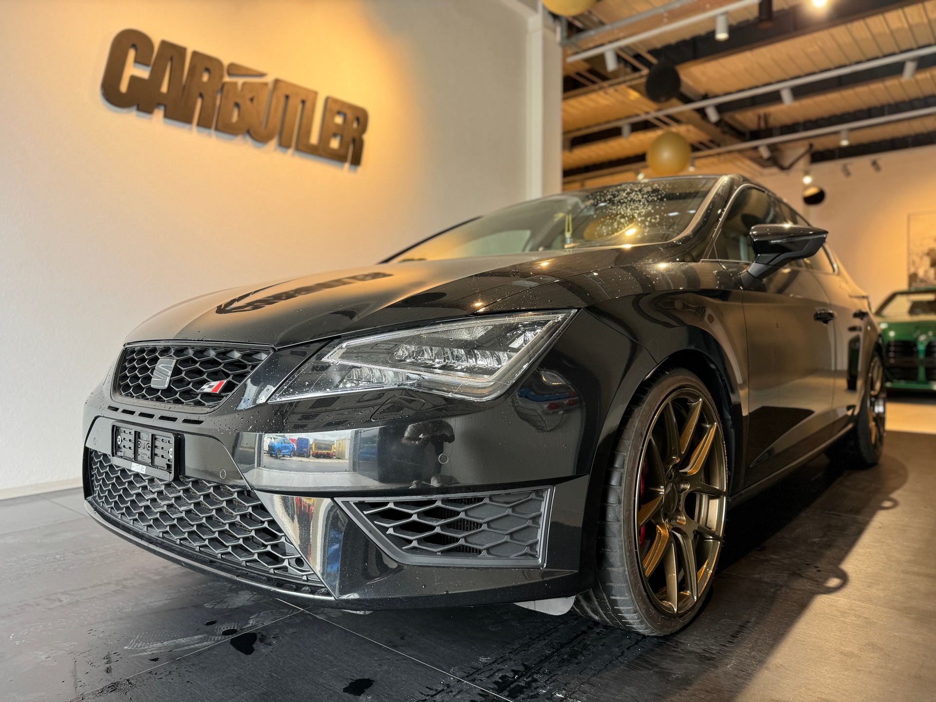 SEAT Leon 2.0 TSI Cupra 280 DSG BLACK GOLD 🚀-image-1