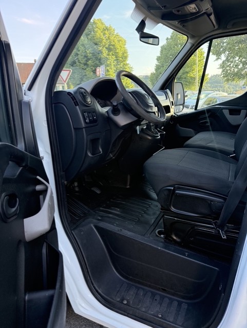 RENAULT Master T35 2.3dCi 125 L2H2 Quickshift-image-3