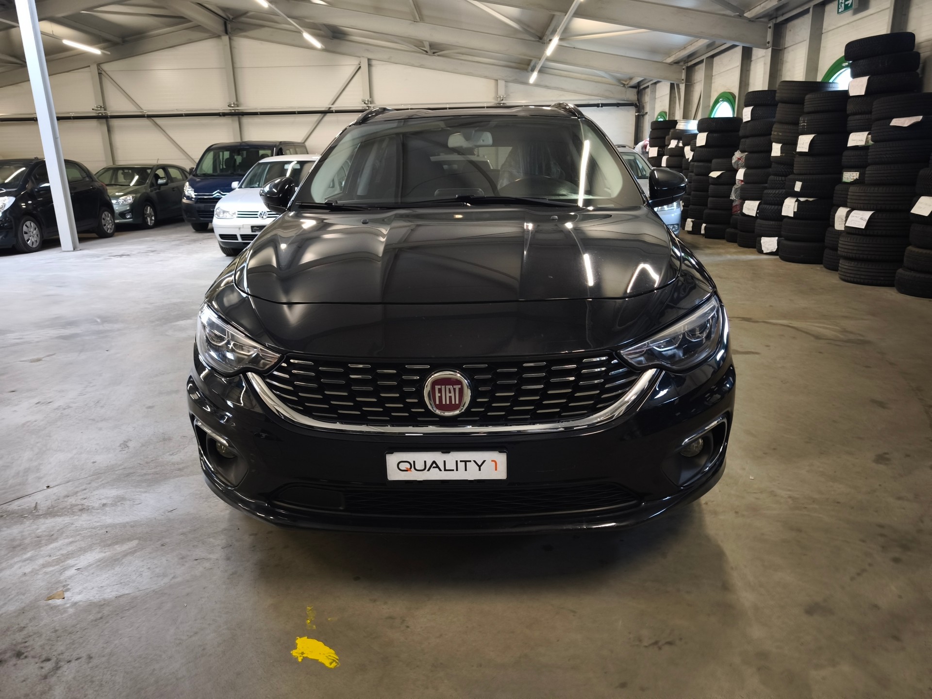 FIAT Tipo 1.6MJ Station Wagon Lounge DCT-image-0
