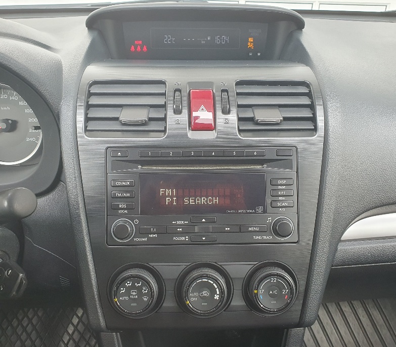 SUBARU XV 1.6 Swiss One-image-9
