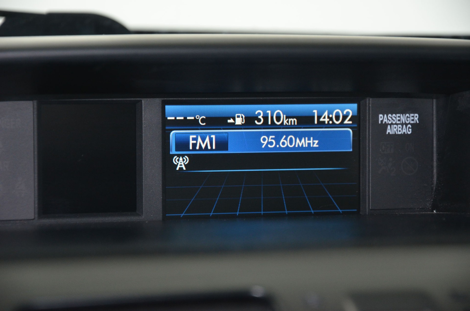 SUBARU Forester 2.0D Swiss 4WD-image-15
