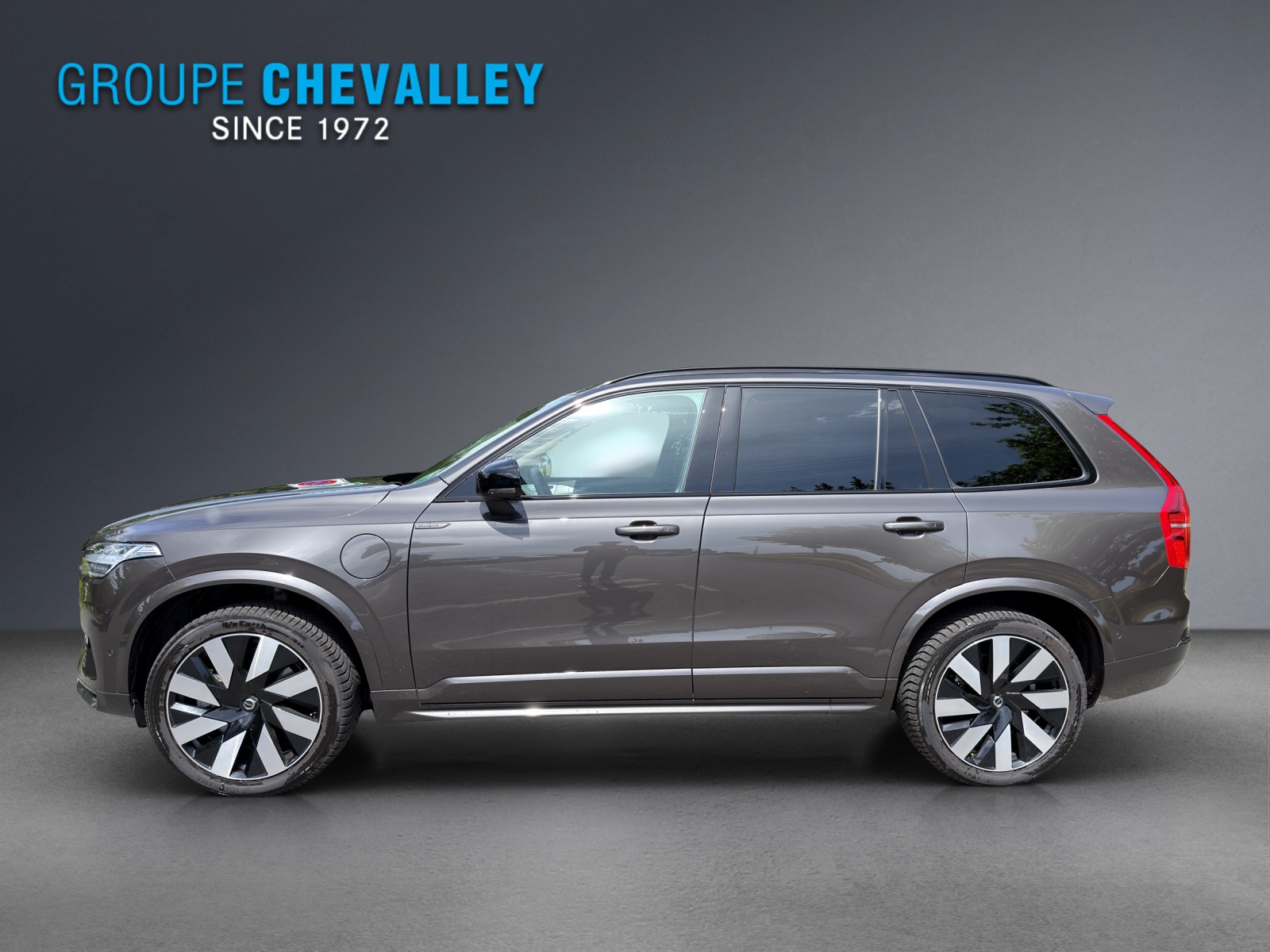 VOLVO XC90 T8 eAWD PluginHybrid Ultra Dark Geartronic-showroom-element-2
