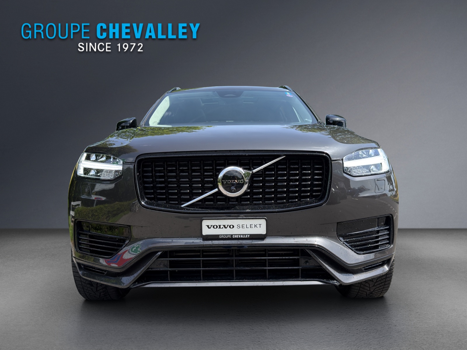 VOLVO XC90 T8 eAWD PluginHybrid Ultra Dark Geartronic-showroom-element-1