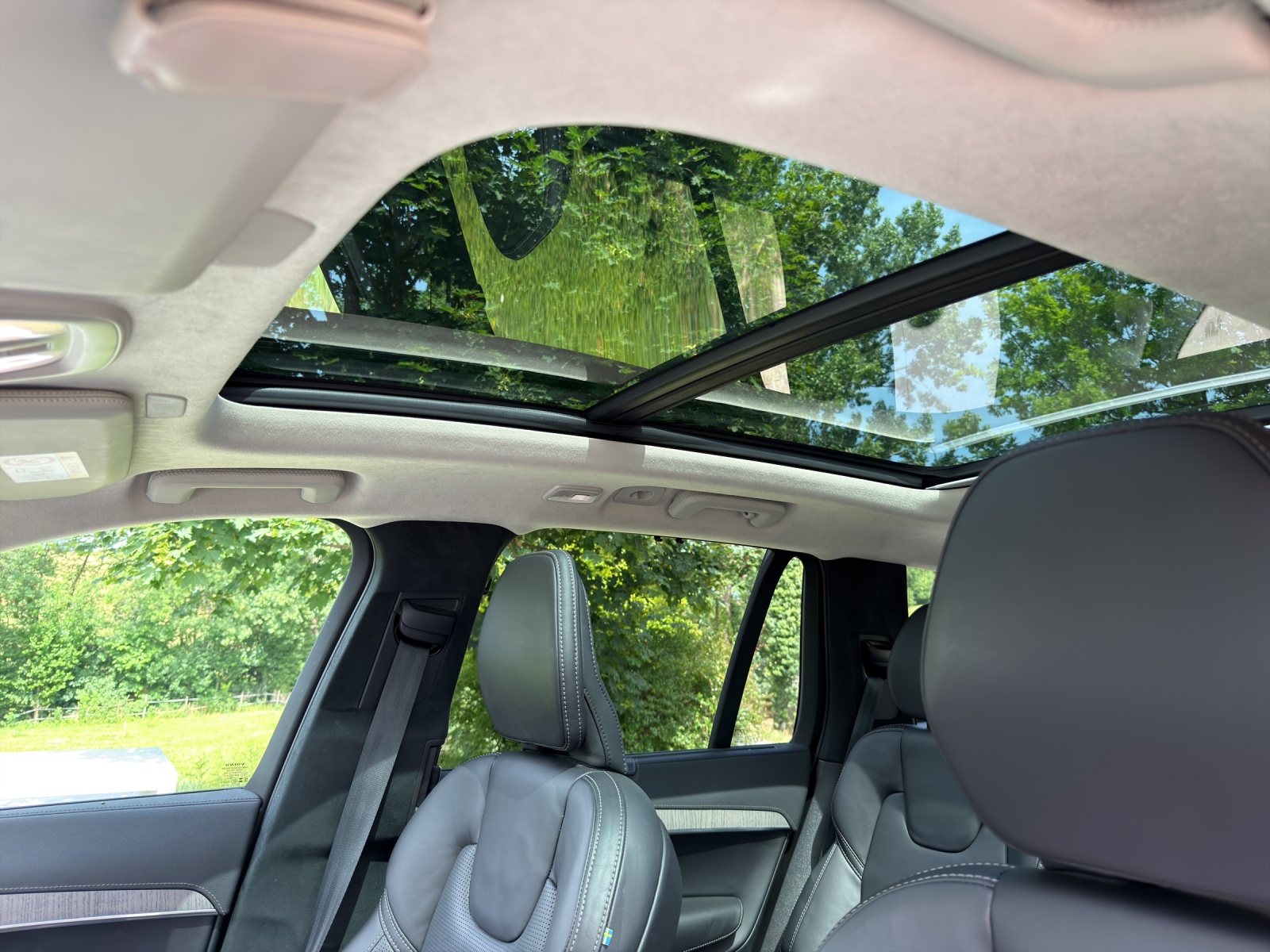 VOLVO XC90 T8 eAWD PluginHybrid Ultra Dark Geartronic-image-18