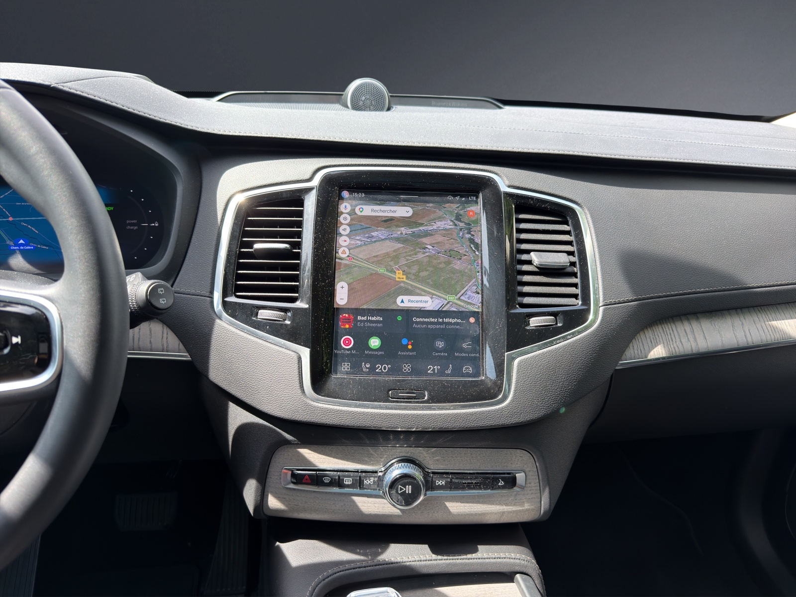 VOLVO XC90 T8 eAWD PluginHybrid Ultra Dark Geartronic-image-8
