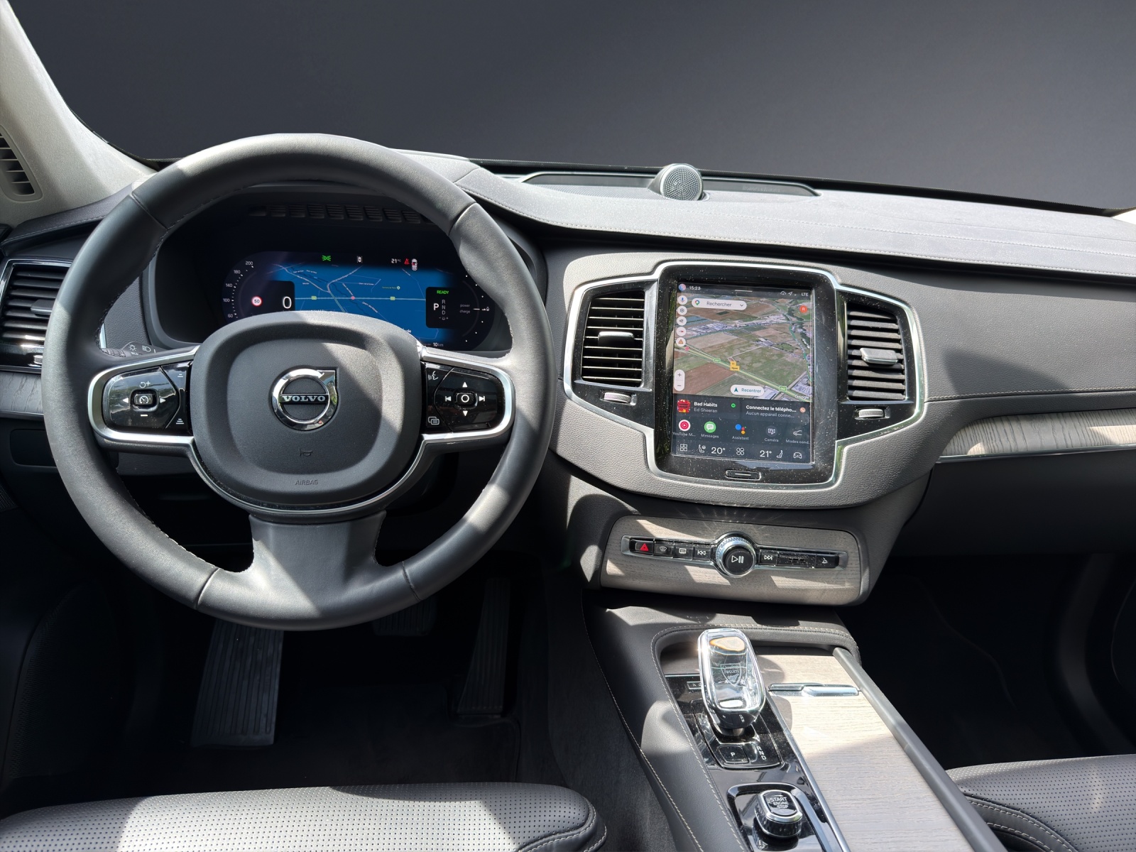 VOLVO XC90 T8 eAWD PluginHybrid Ultra Dark Geartronic-image-7