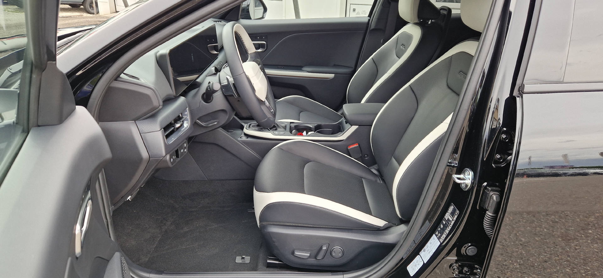 KIA K4 SW 1.6 T-GDi GT-Line-image-5