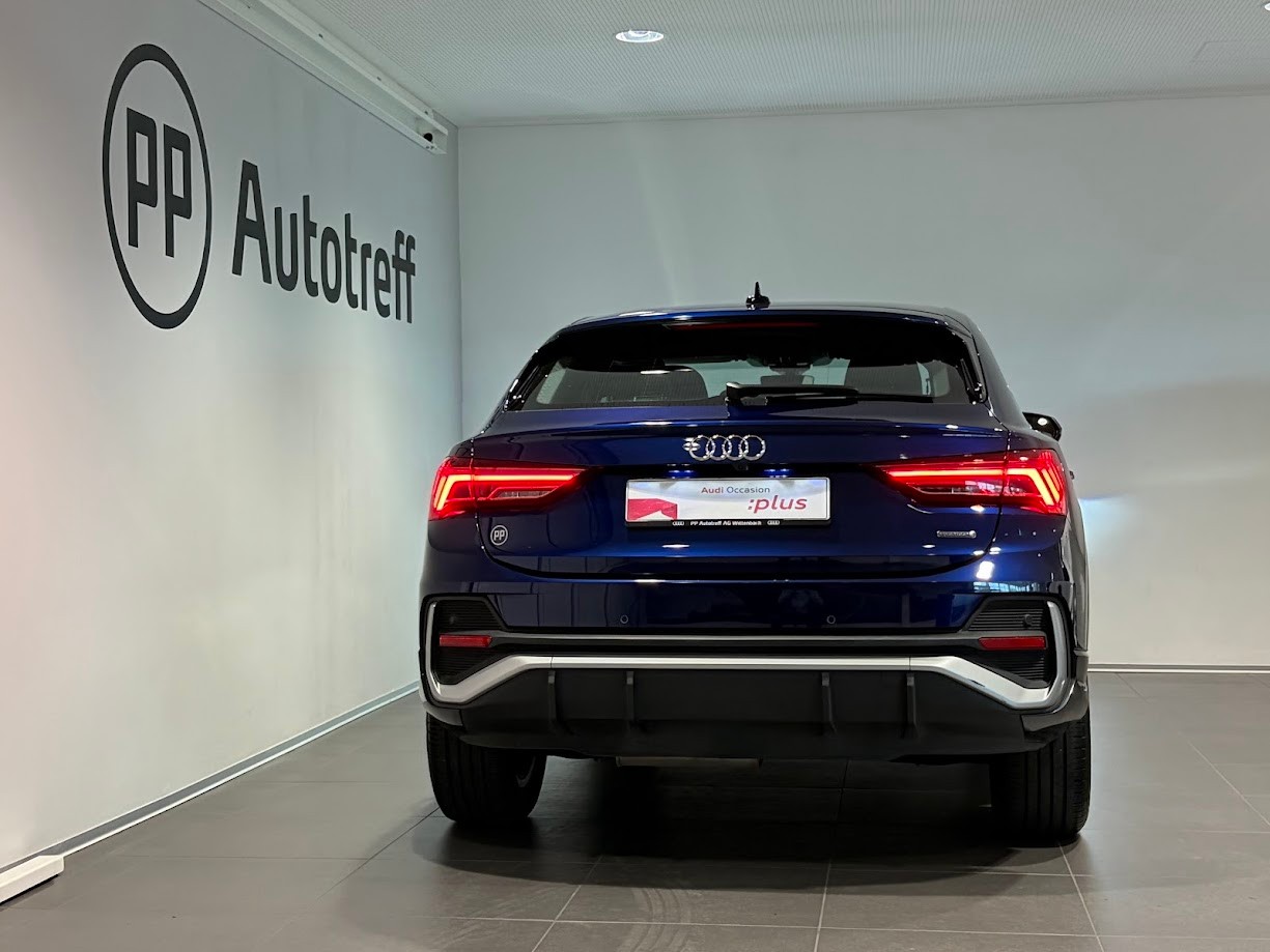 AUDI Q3 Sportback 40 TDI S line quattro S-tronic-image-13
