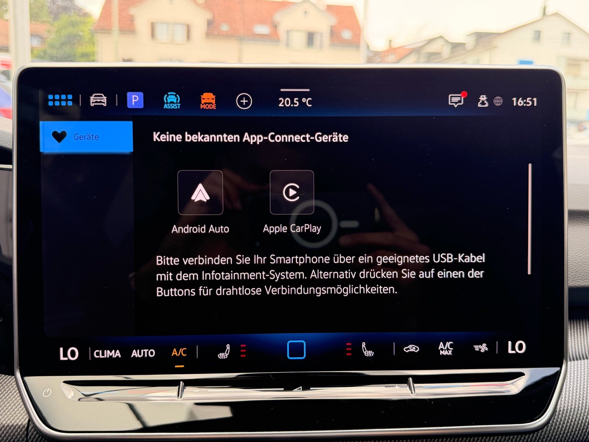 VW Golf 2.0 TSI 333 PS 4MOTION R *** AKRAPOVIC ABGAS ANLANGE ***-image-18