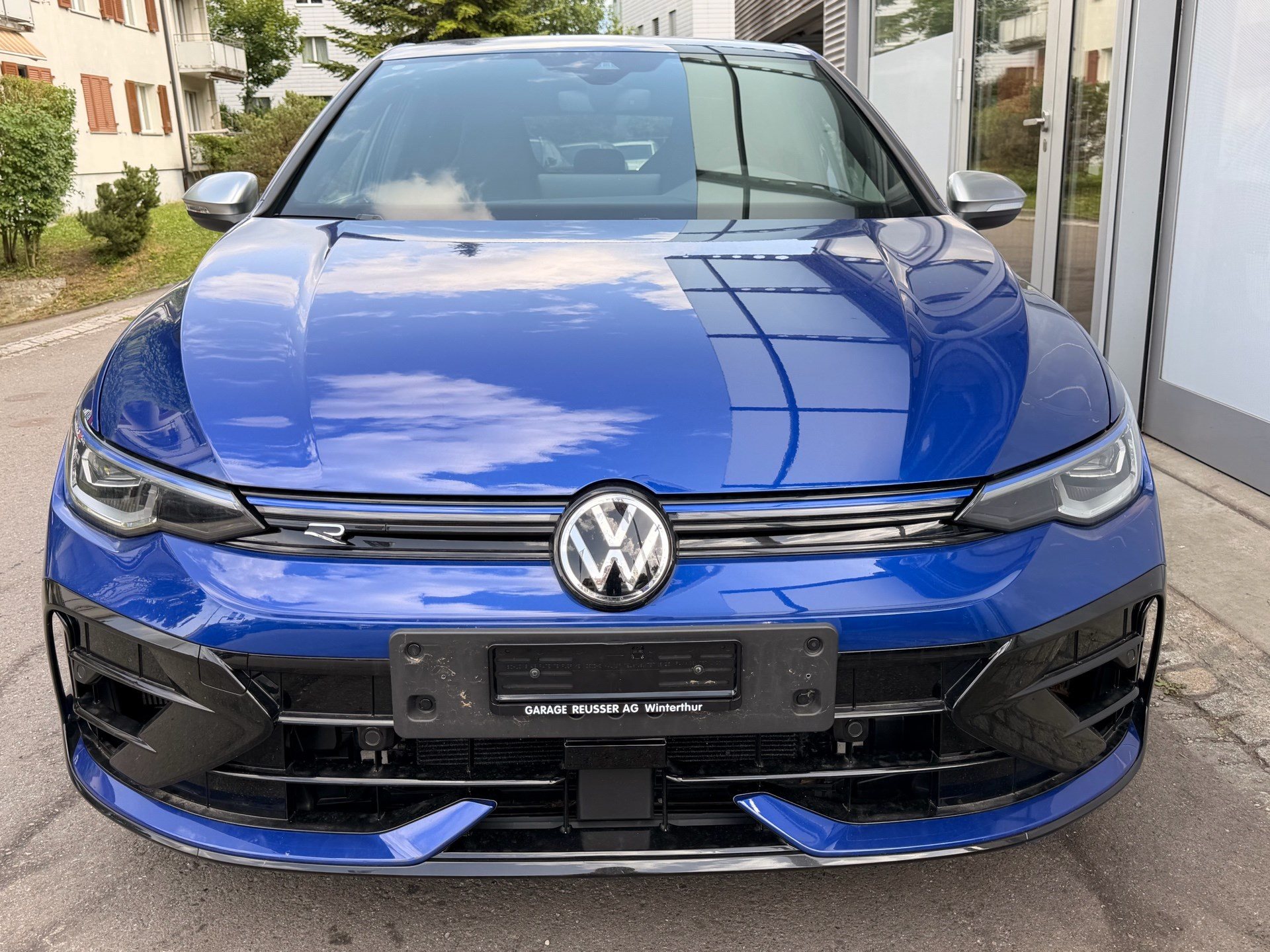 VW Golf 2.0 TSI 333 PS 4MOTION R *** AKRAPOVIC ABGAS ANLANGE ***-image-1