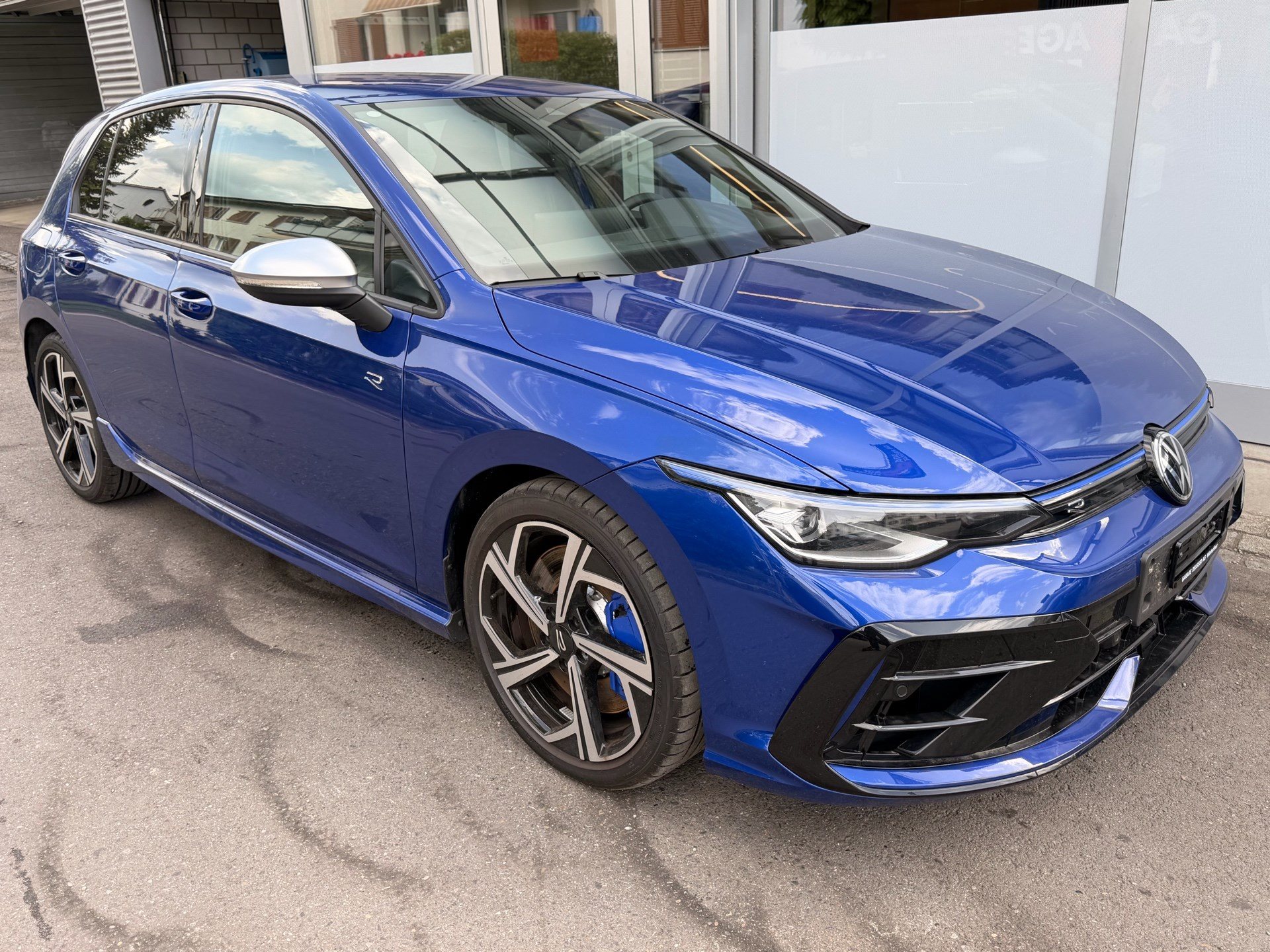 VW Golf 2.0 TSI 333 PS 4MOTION R *** AKRAPOVIC ABGAS ANLANGE ***-image-2