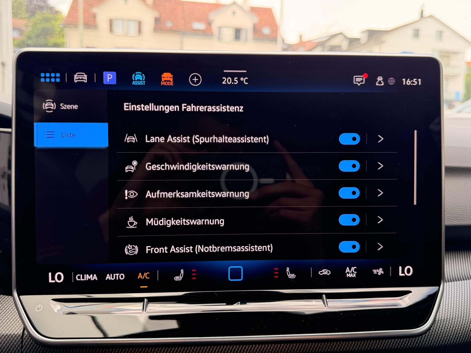 VW Golf 2.0 TSI 333 PS 4MOTION R *** AKRAPOVIC ABGAS ANLANGE ***-image-15