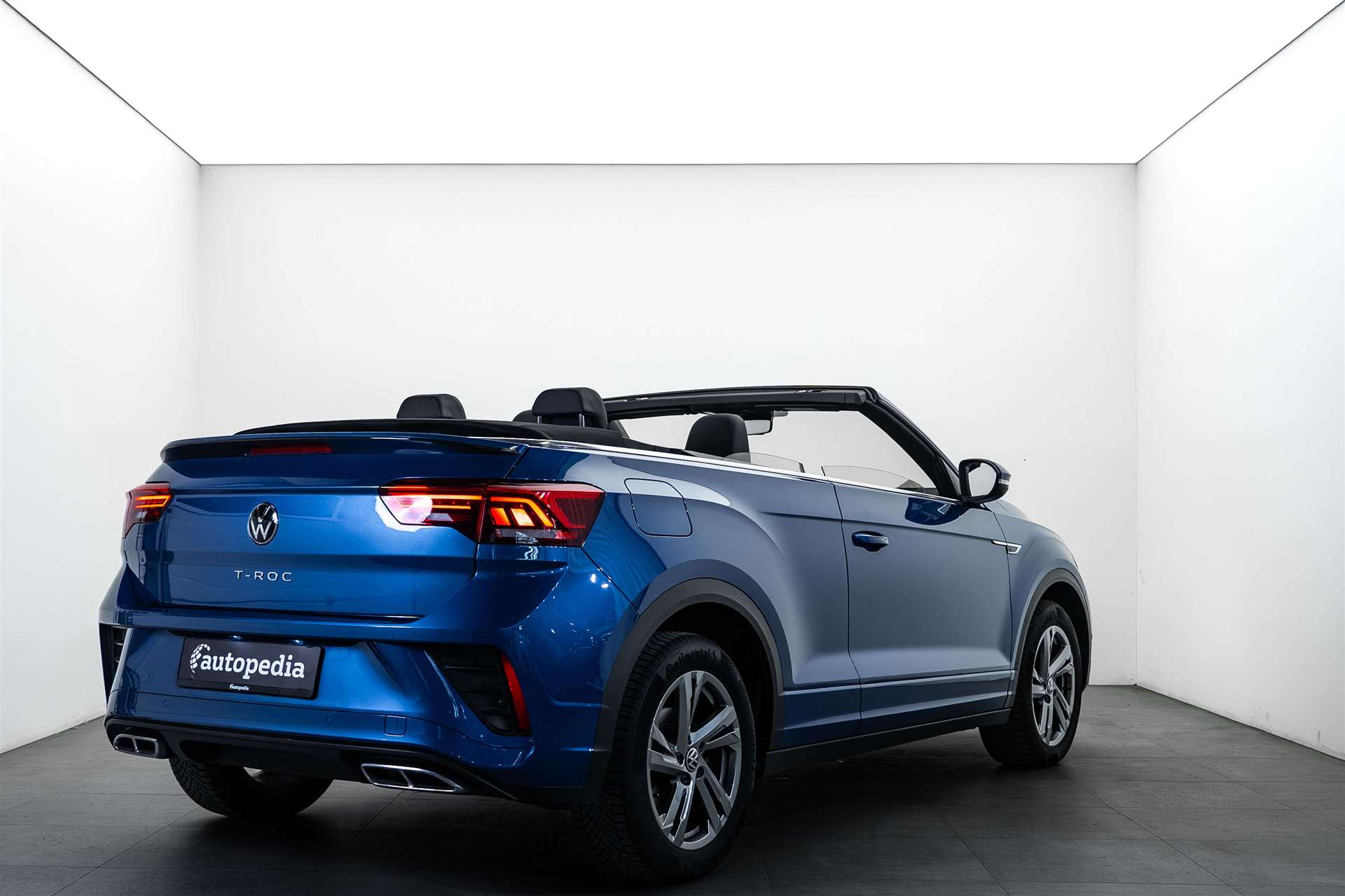 VW T-Roc Cabriolet 1.5 TSi EVO R-Line DSG-Automat-image-2