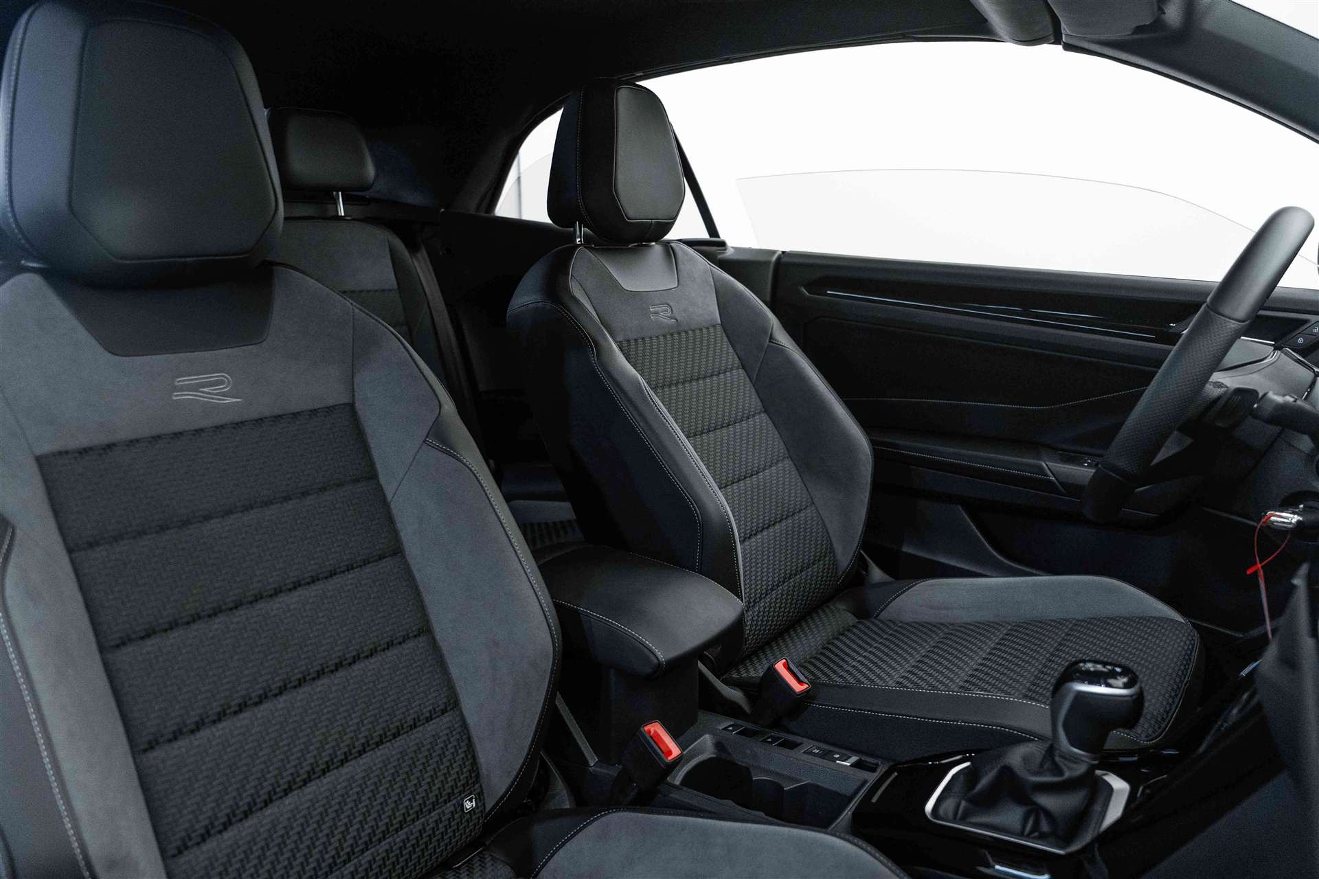 VW T-Roc Cabriolet 1.5 TSi EVO R-Line DSG-Automat-image-16