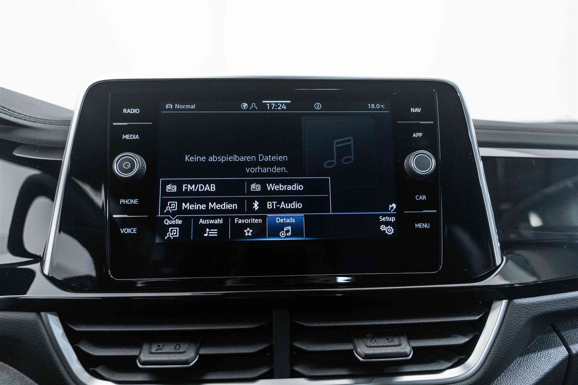 VW T-Roc Cabriolet 1.5 TSi EVO R-Line DSG-Automat-image-24