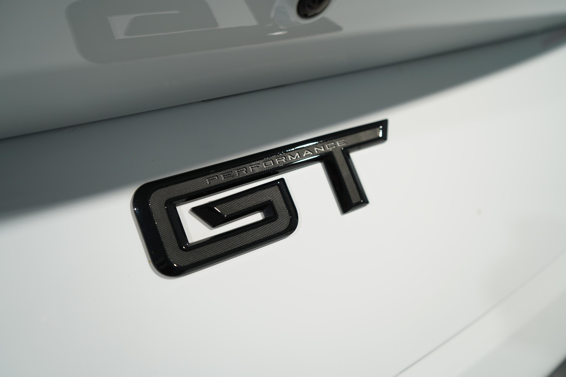 FORD Mustang Coupé 5.0 V8 GT-image-21