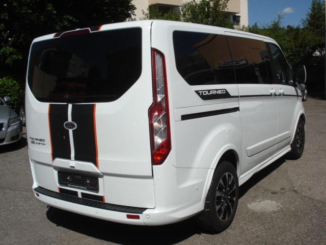FORD Tourneo Custom 320 L1H1 Titanium X A-image-4