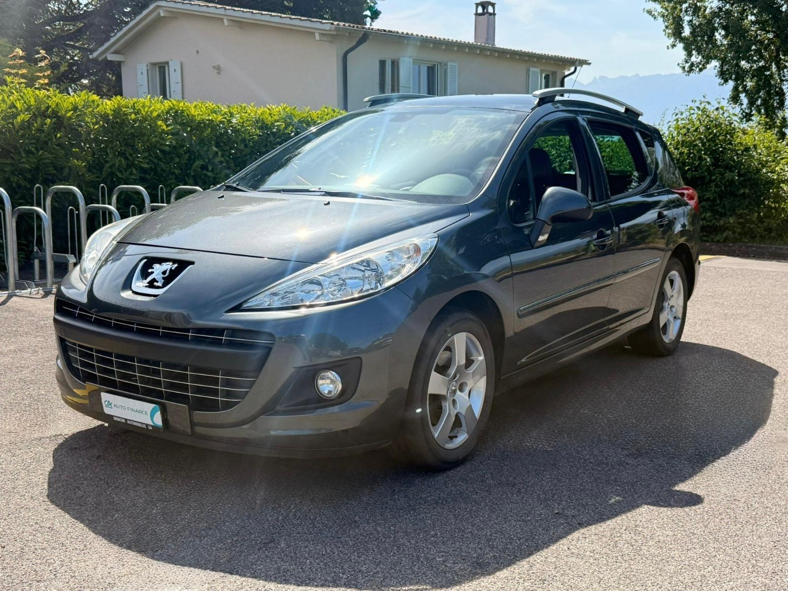 PEUGEOT 207 SW 1.6 16V Sport Automatic-image-1