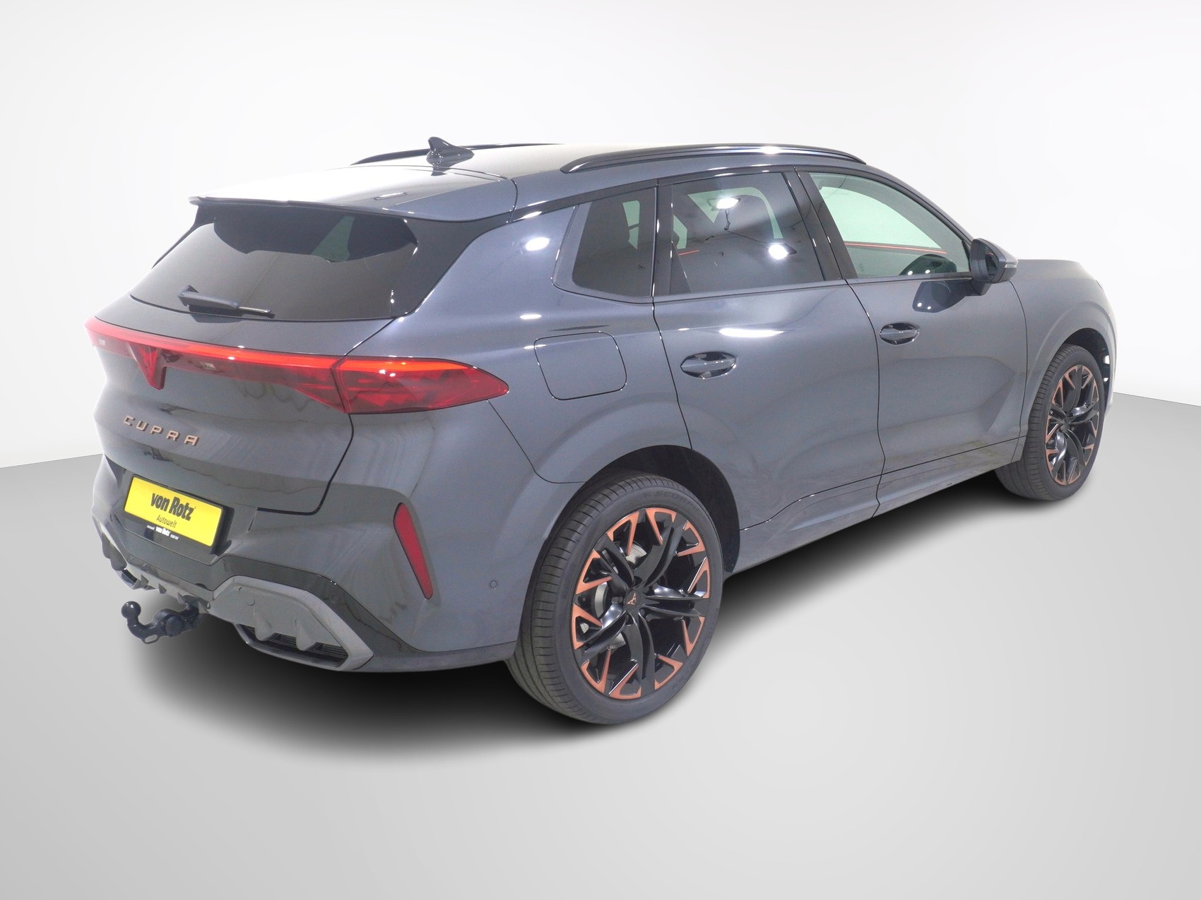 CUPRA Terramar 1.5 e-Plug-in-HYBRID VZ DSG-image-4