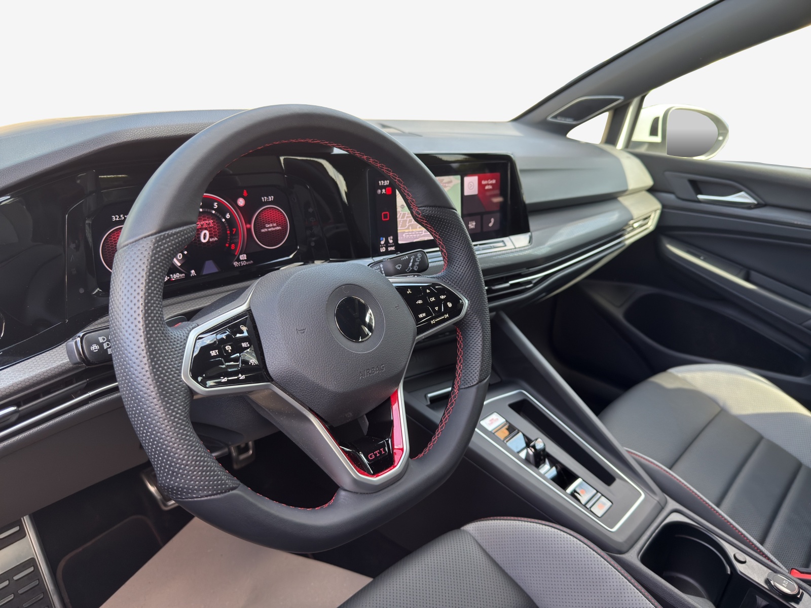 VW Golf 2.0 TSI GTI Clubsport DSG-image-13