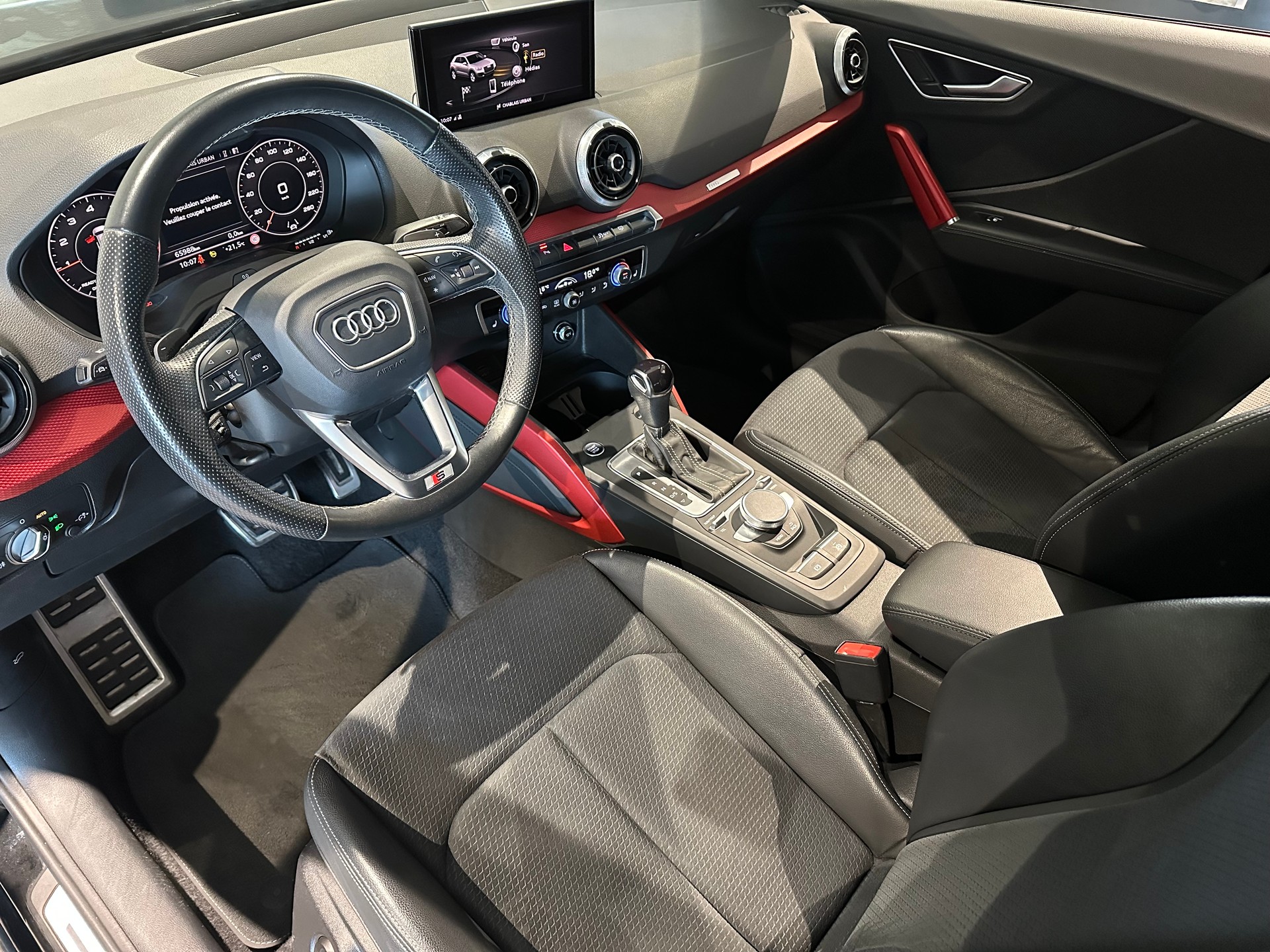 AUDI Q2 35 TFSI Advanced S-tronic-image-7