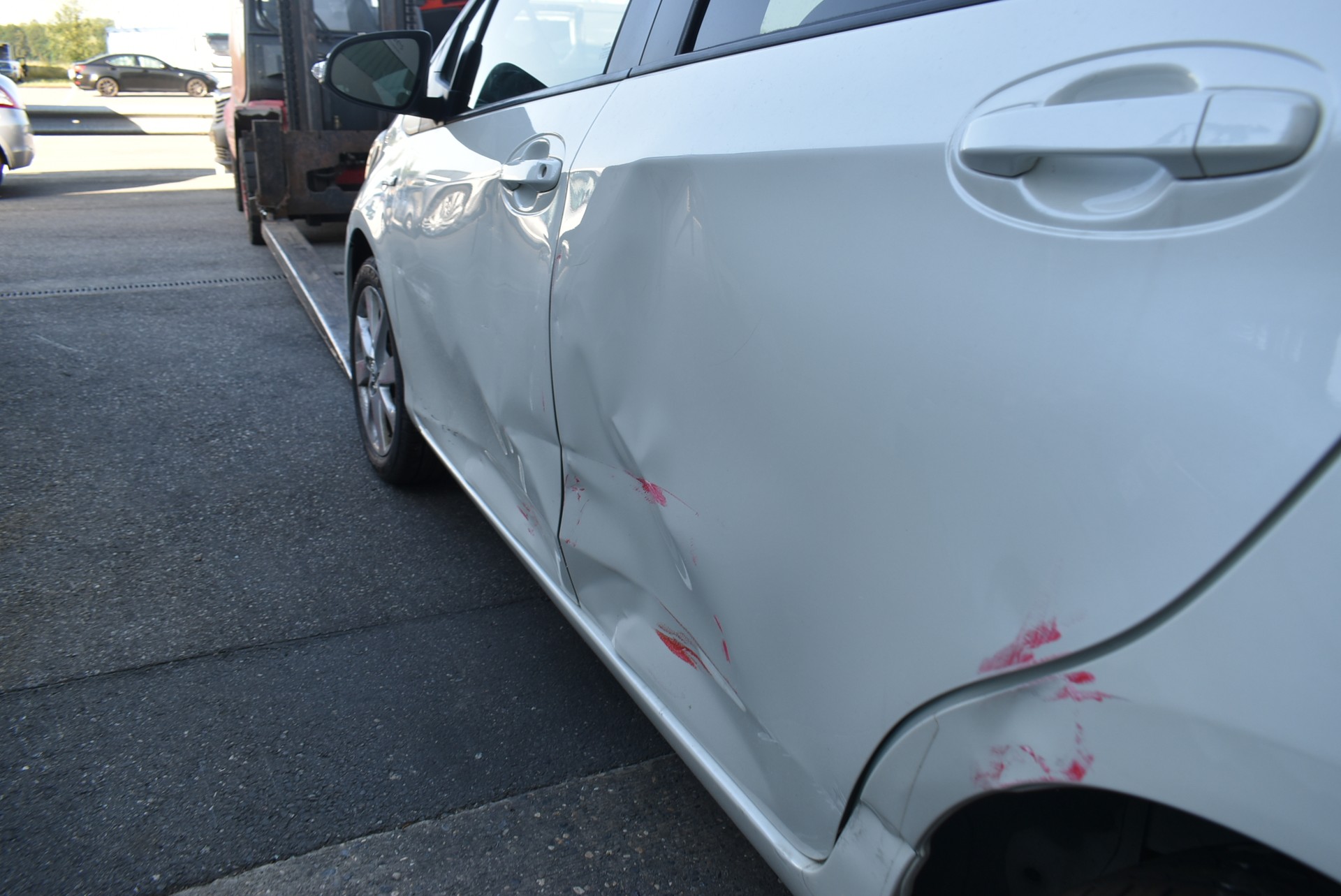 TOYOTA Yaris 1.5 VVT-i Hybrid Sol CVT-image-5