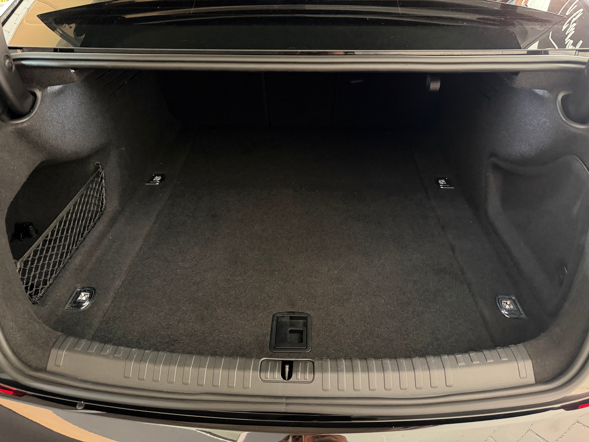 AUDI A6 Limousine 40 TDI Design S-tronic-image-13